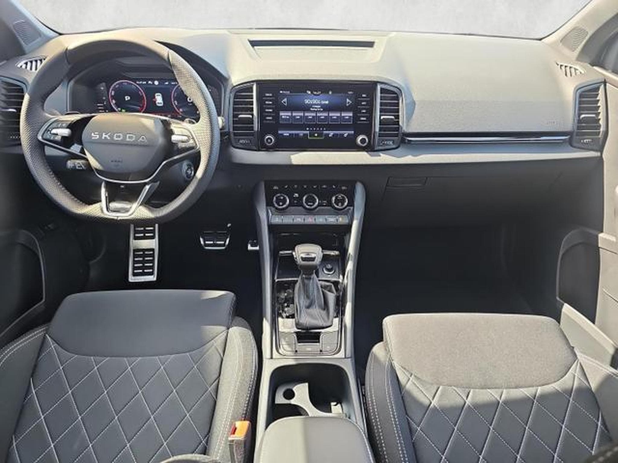 Skoda Karoq Sportline (2026) - Foto 11