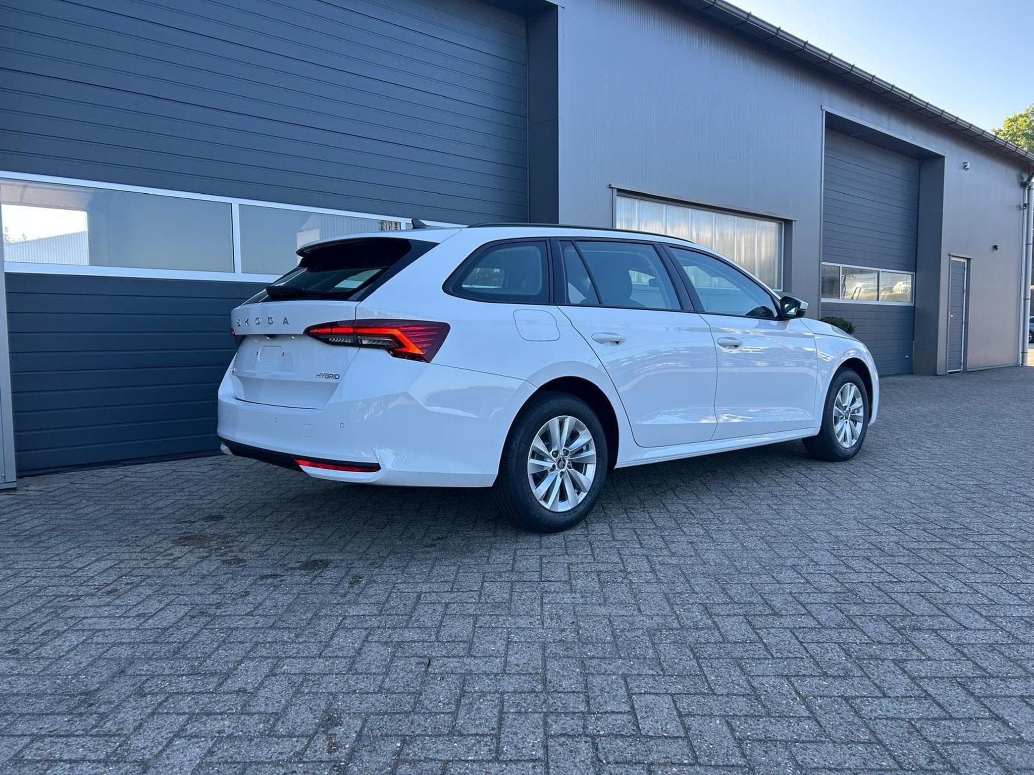 Skoda Octavia 1.5 TSI 150PS (2026) - Foto 5