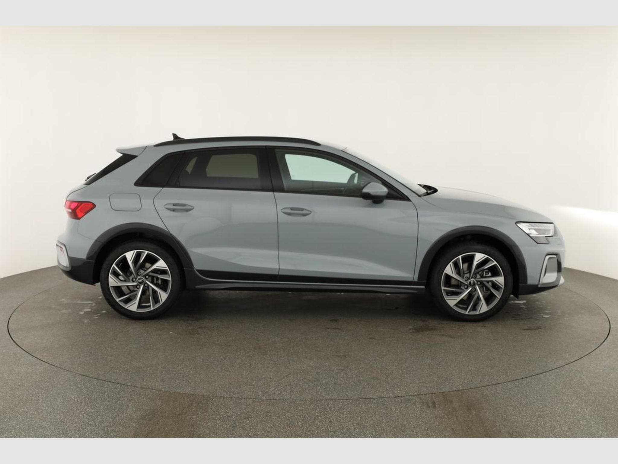 Audi A3 TFSI quattro 150 kW (2026) - Photo 21