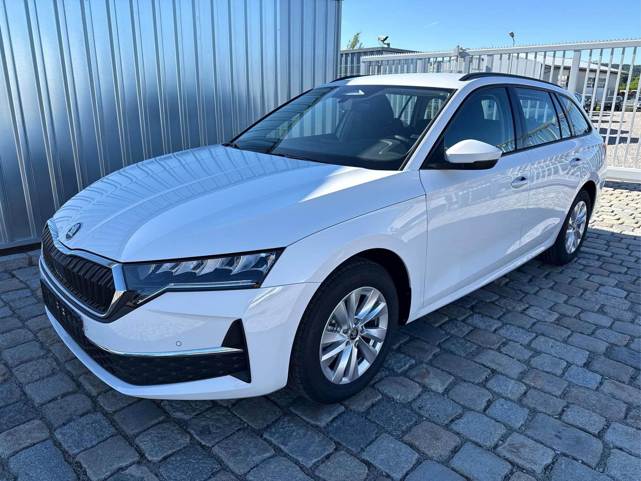 Skoda Octavia Selection 2,0 TDI (2026) - Foto 1