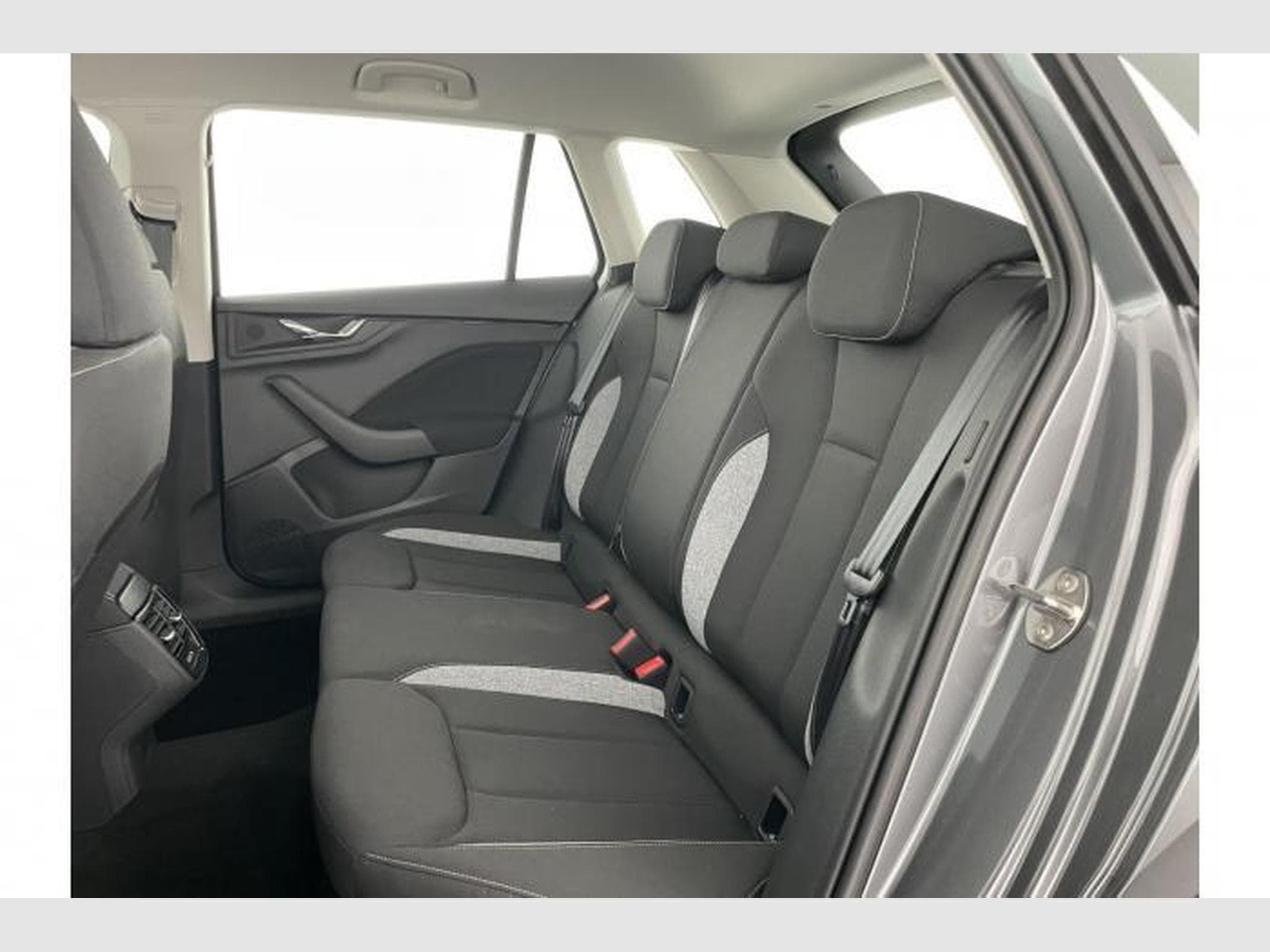 Skoda Kamiq Selection (2026) - Photo 13
