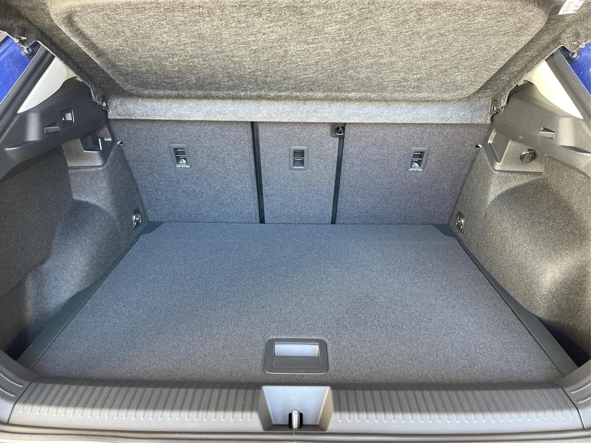 VW T-Roc NEU Life (2026) - Foto 18
