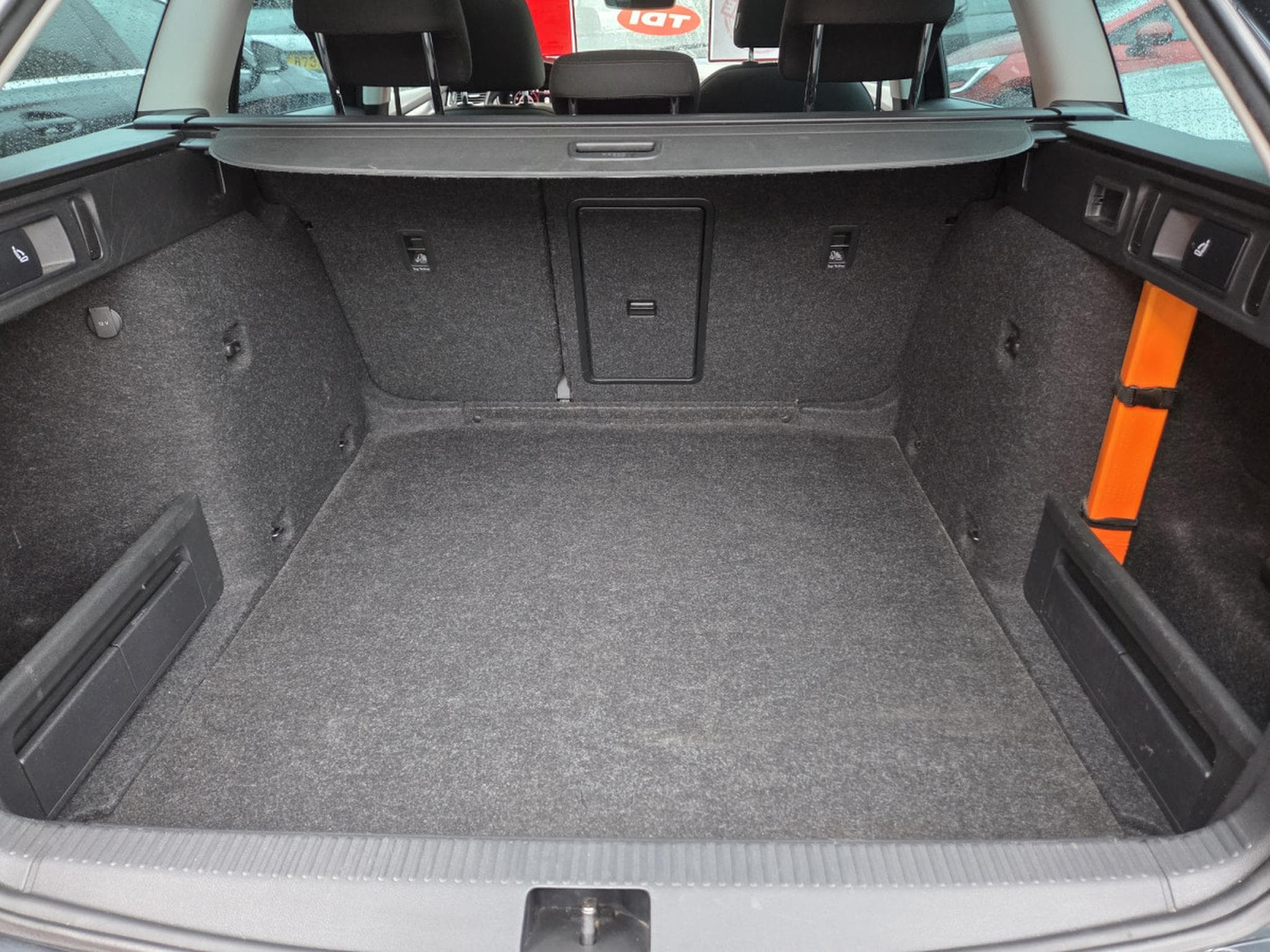 Skoda Octavia BREAK TDI DSG (2019) - Foto 23