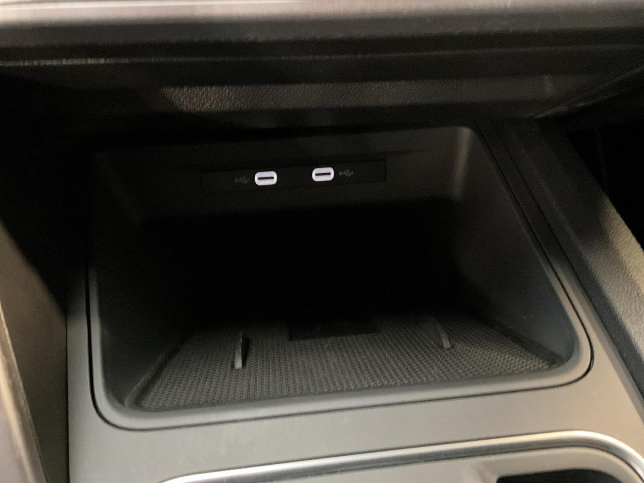 Seat Leon FR+DSG+Kessy+Navi+LED (2024) - Photo 19