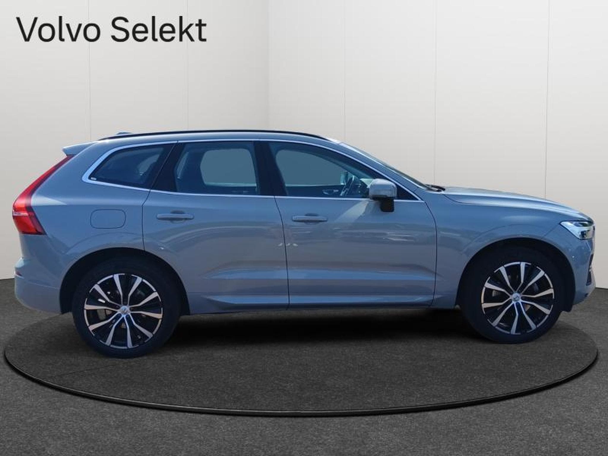 Volvo XC60 B5 Core / Essence (2025) - Foto 7