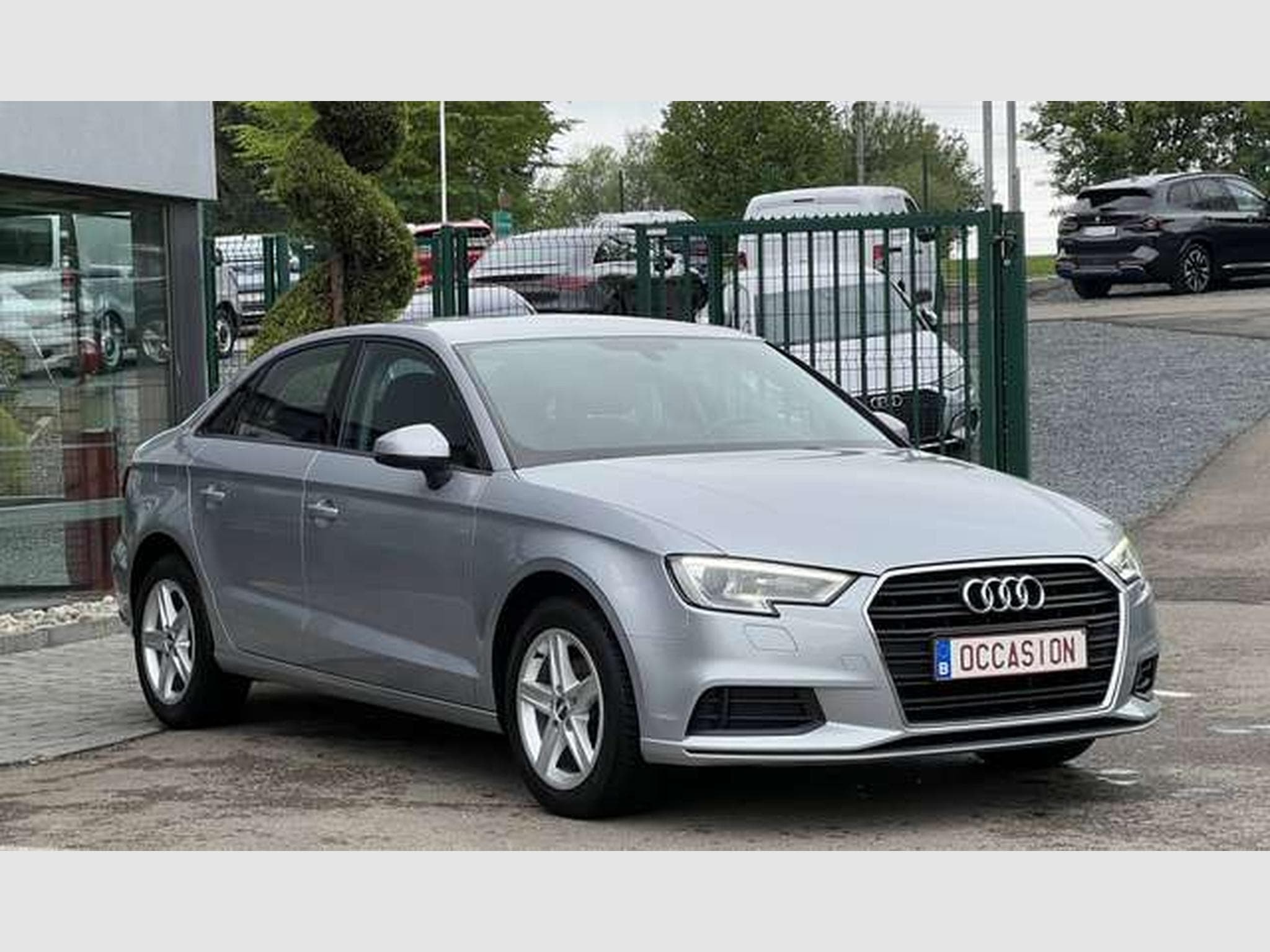 Audi A3 1.0 TFSI BERLINE 116 CV (2018) - Foto 2
