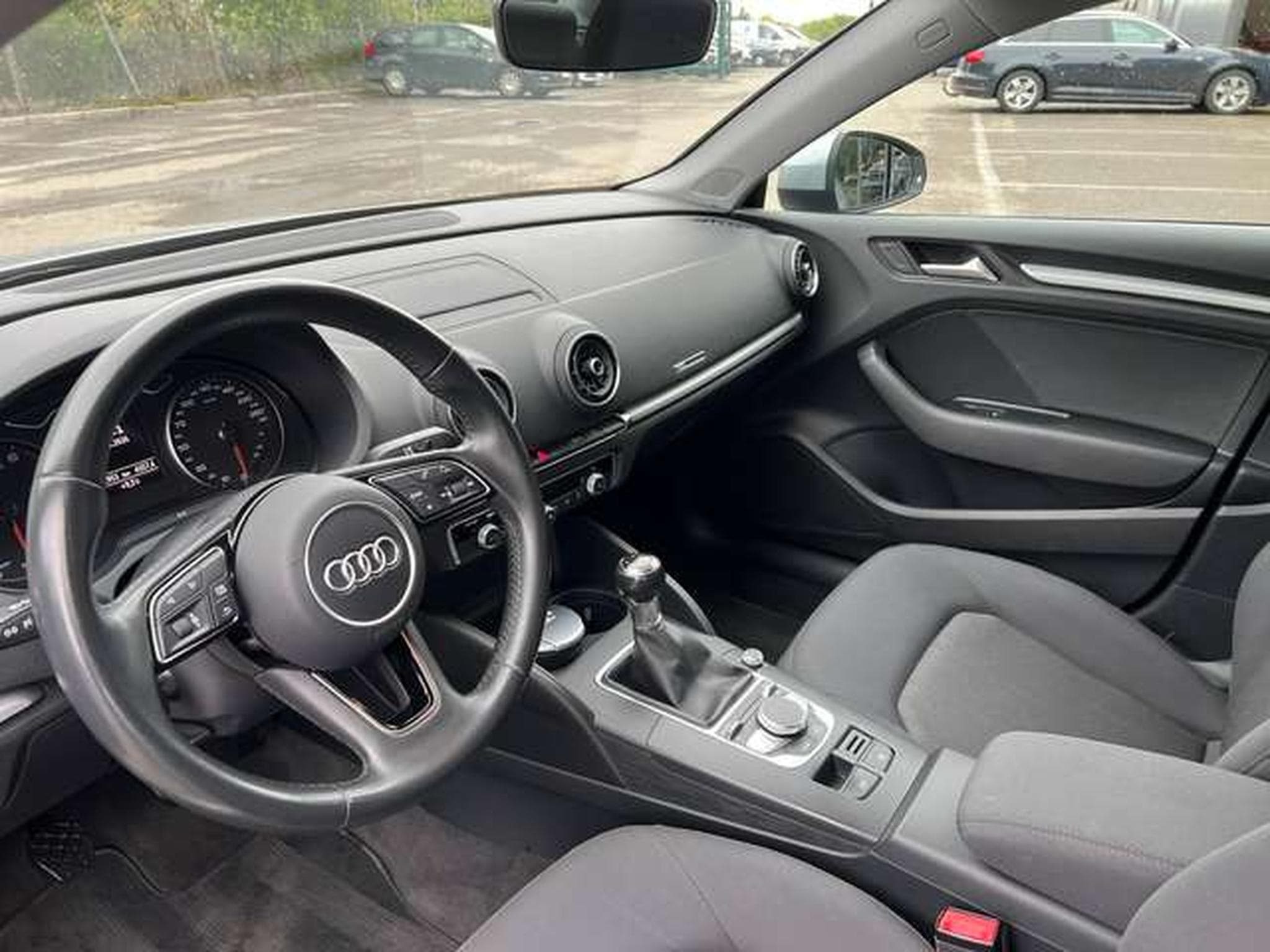 Audi A3 1.0 TFSI BERLINE 116 CV (2018) - Foto 4