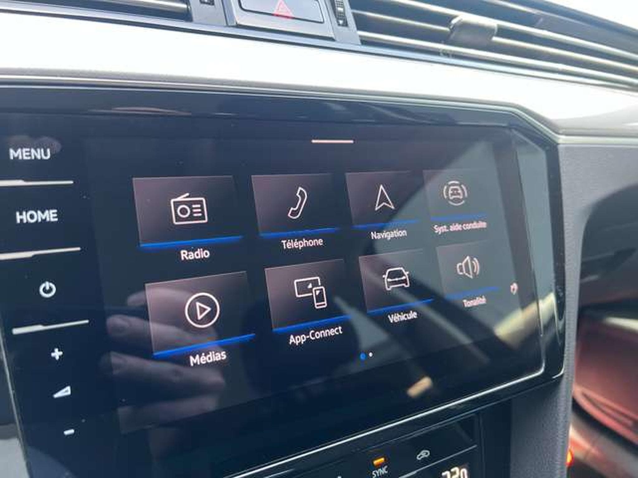 VW Passat 2.0 TDi STYLE BUSINESS (2021) - Foto 7
