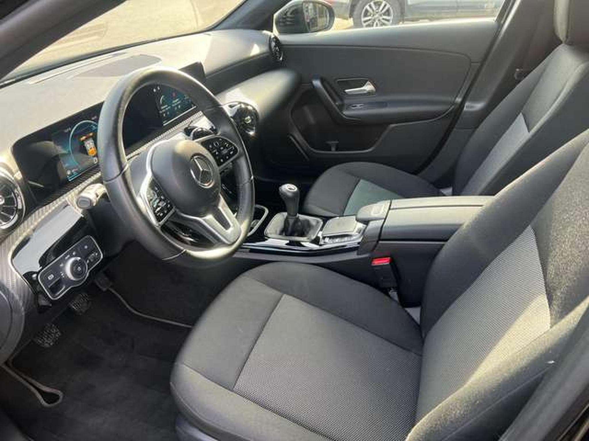Mercedes A 180 DIESEL 116 CV BUSINESS SOLUTION (2022) - Photo 6