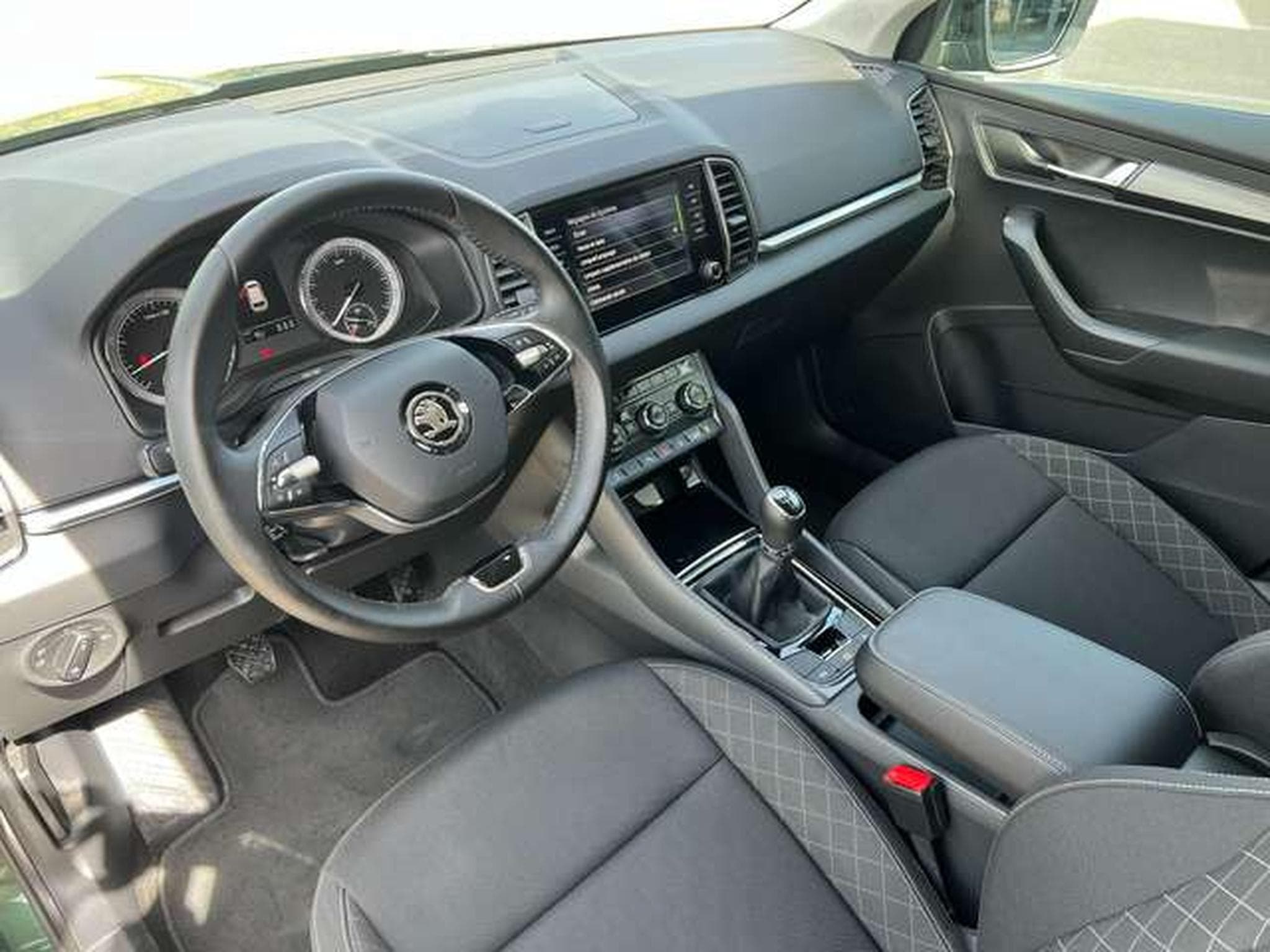 Skoda Karoq 1.5 TSI CLEVER 150 CV (2021) - Photo 3