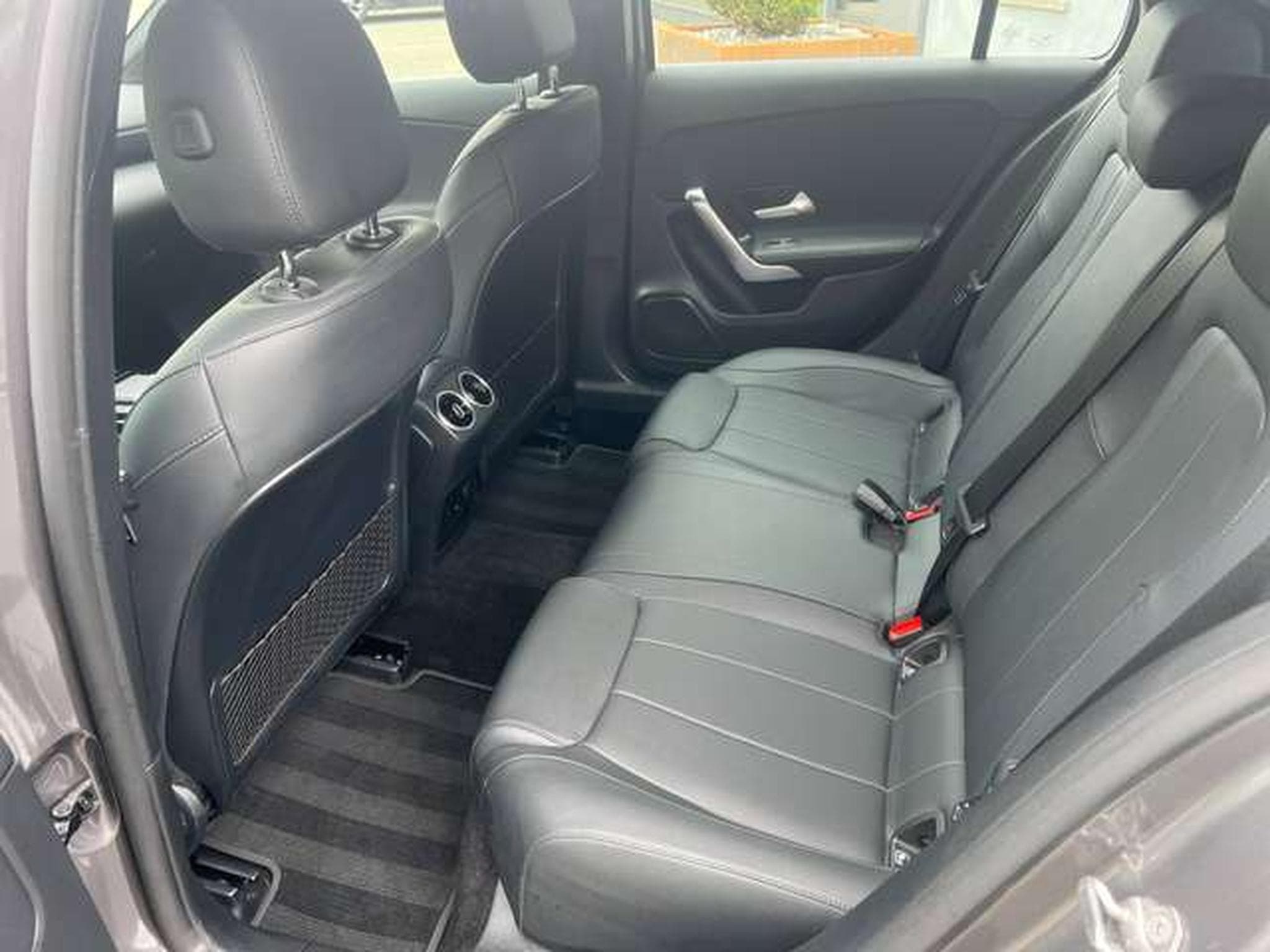 Mercedes A 180 DIESEL BUSINESS SOLUTION (2022) - Photo 13