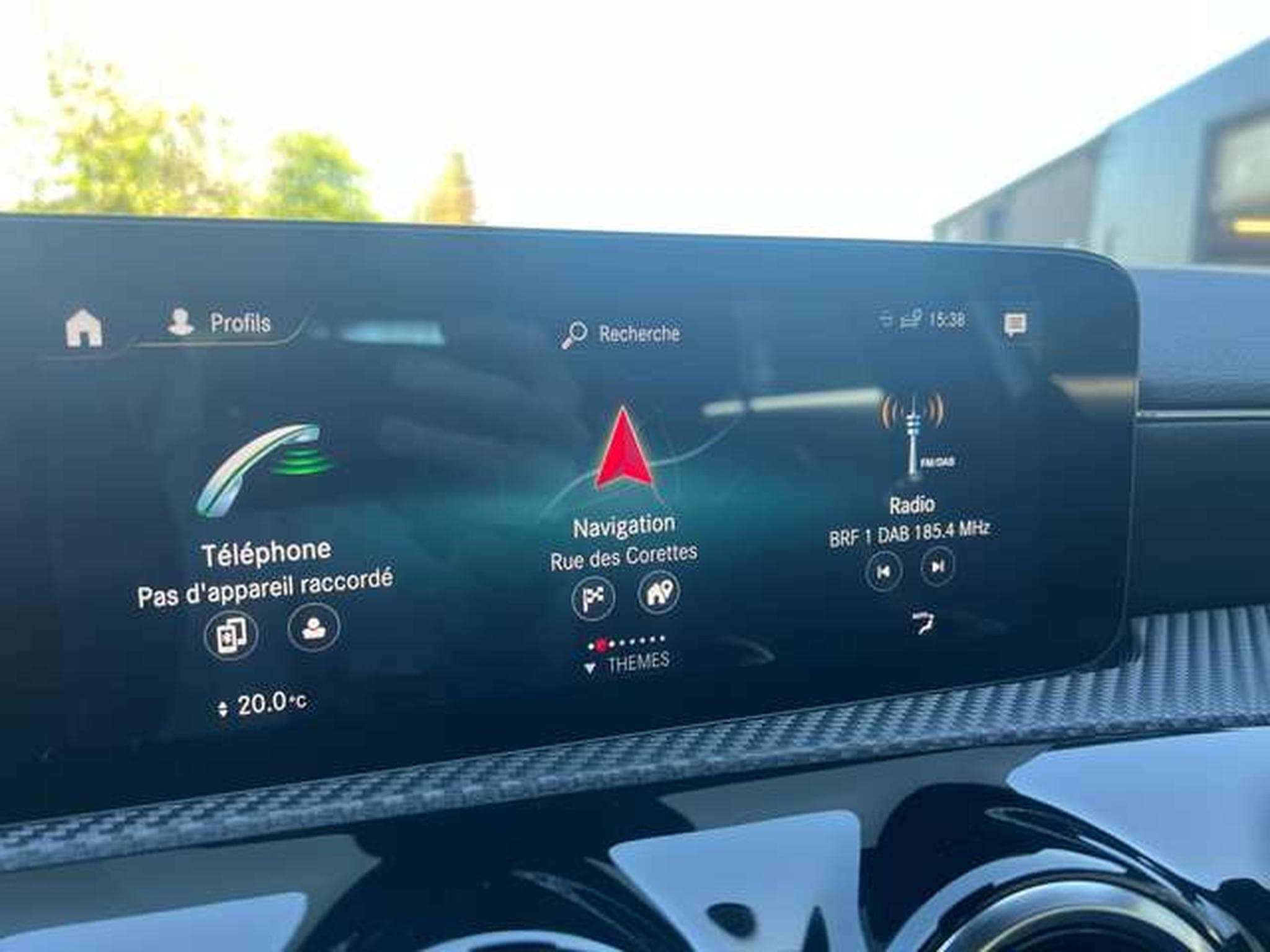 Mercedes A 250 HYBRIDE ESSENCE BUSINESS LINE (2022) - Photo 10