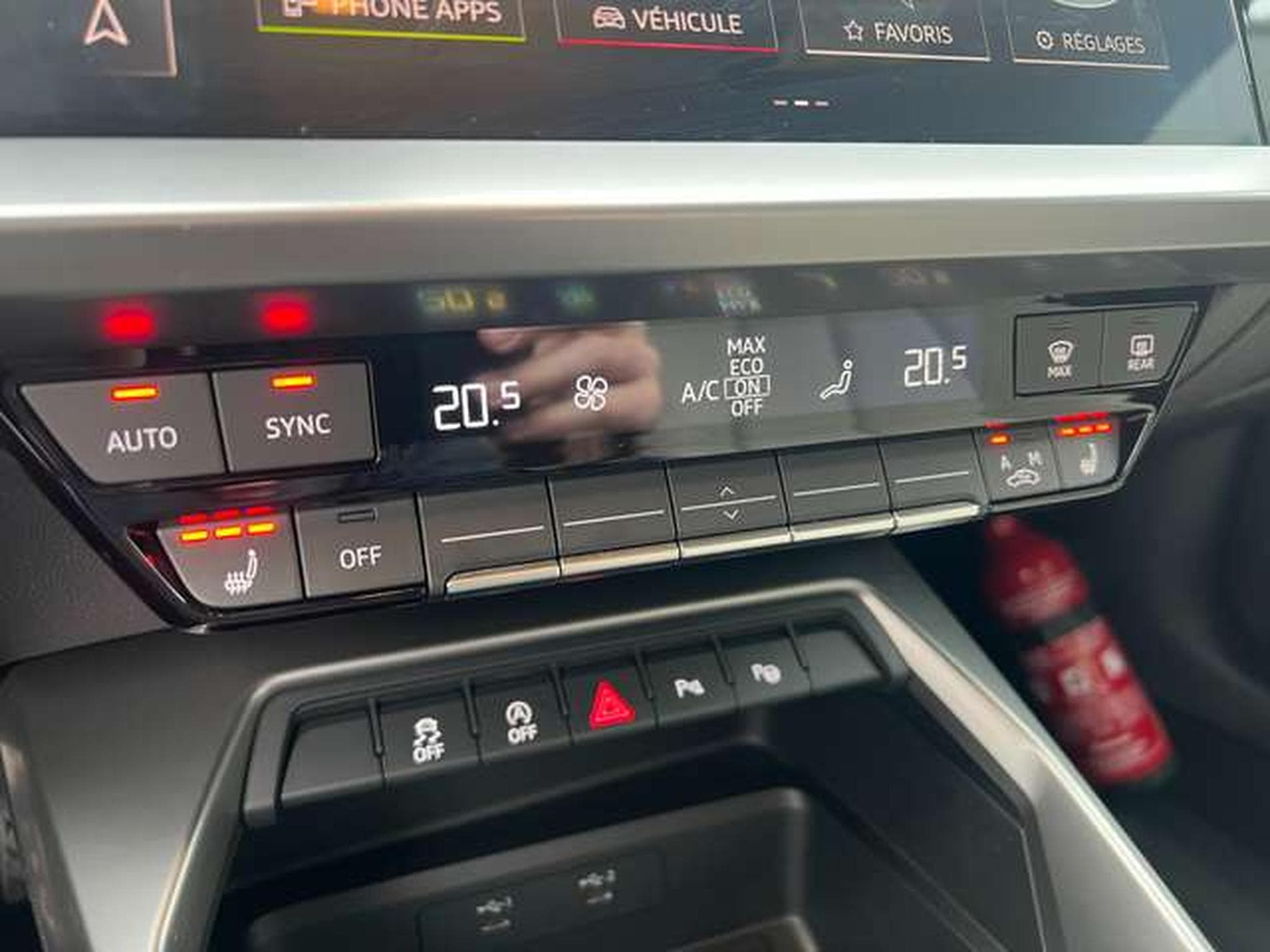 Audi A3 2.0 TDi ATTRACTION 116 CV (2023) - Photo 12