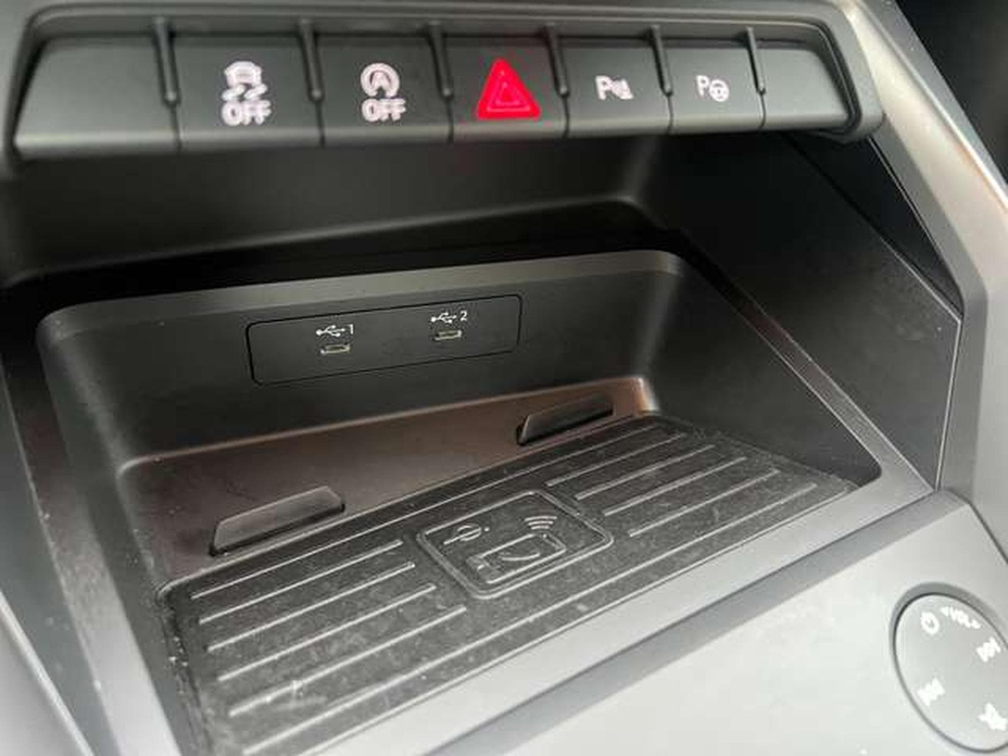 Audi A3 2.0 TDi ATTRACTION 116 CV (2023) - Photo 14
