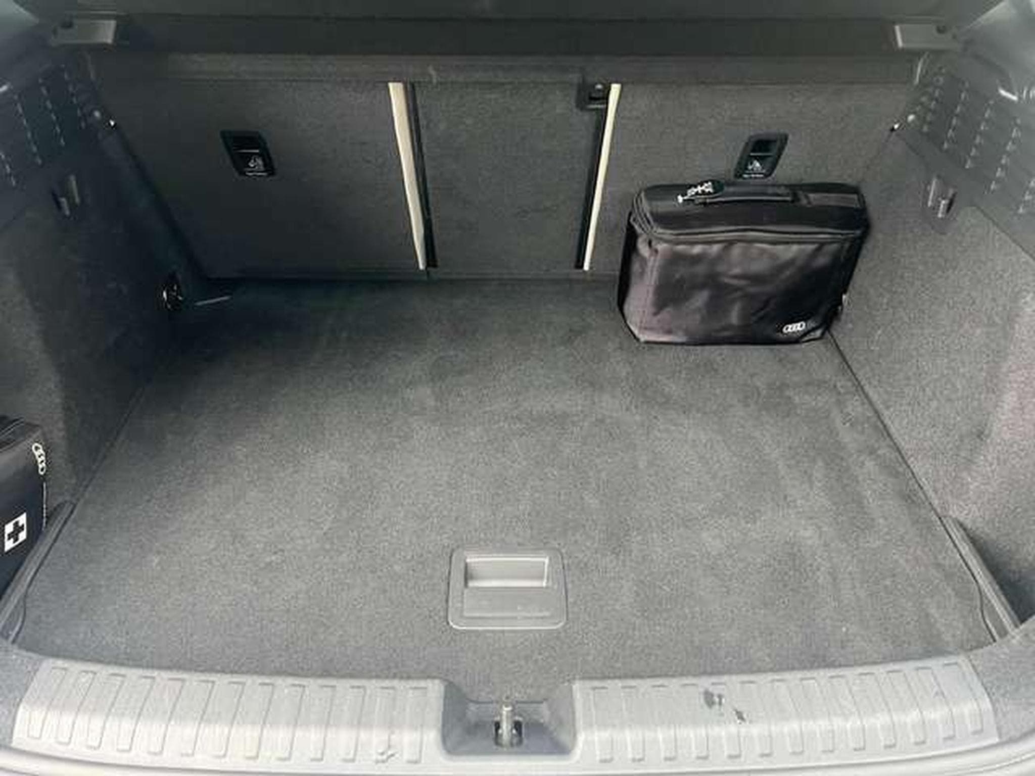 Audi A3 2.0 TDi ATTRACTION 116 CV (2023) - Photo 16