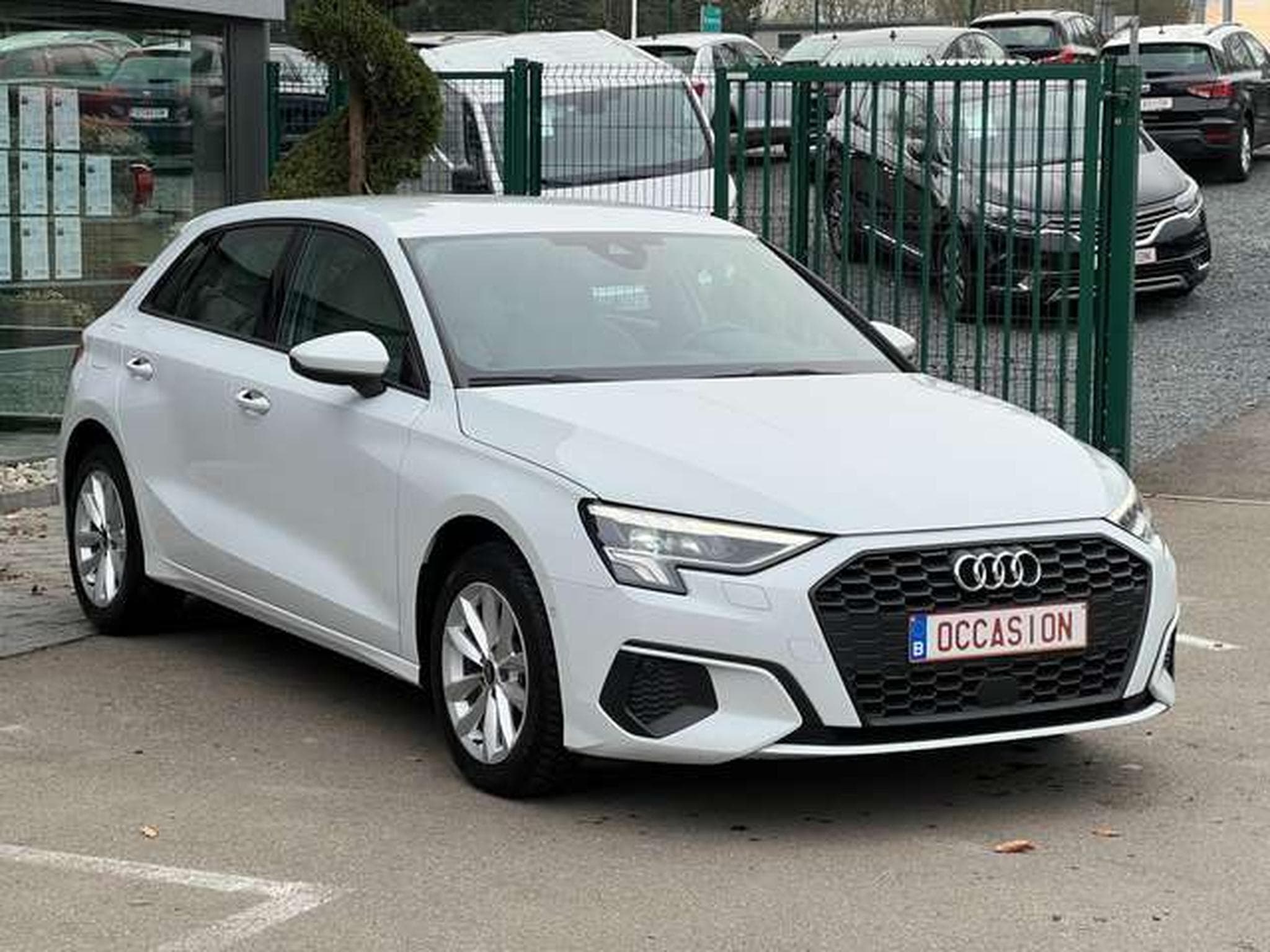 Audi A3 2.0 TDi ATTRACTION 116 CV (2023) - Photo 3