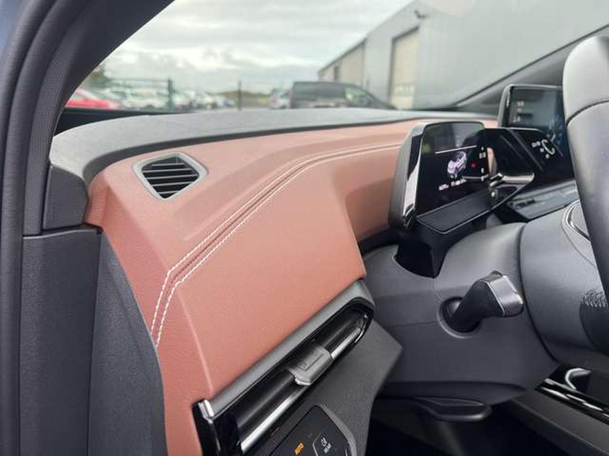 VW ID.5 PRO PERORMANCE 204 CV (2023) - Photo 13