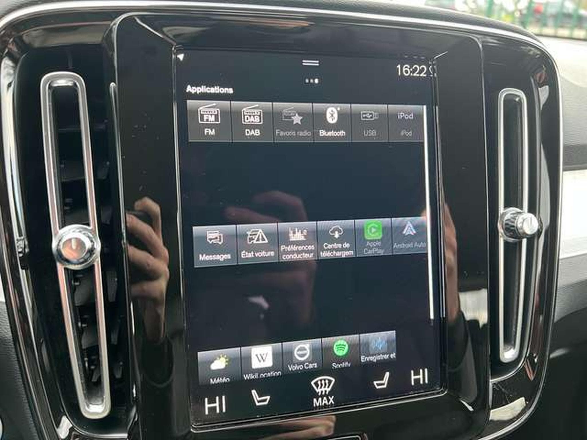 Volvo XC40 1.5 HYBRIDE ESSENCE 211 CV (2022) - Photo 10