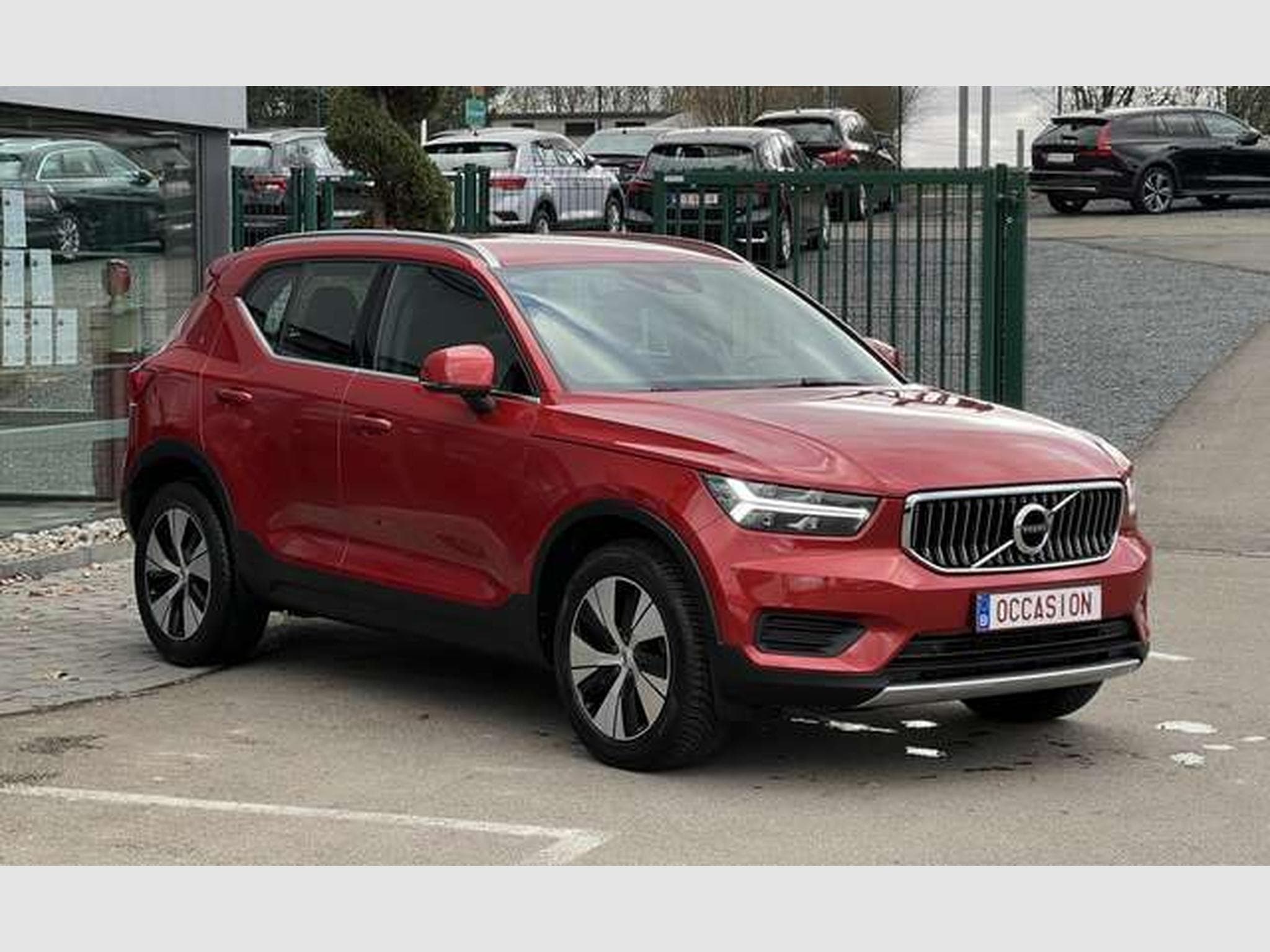 Volvo XC40 1.5 HYBRIDE ESSENCE 211 CV (2022) - Photo 3