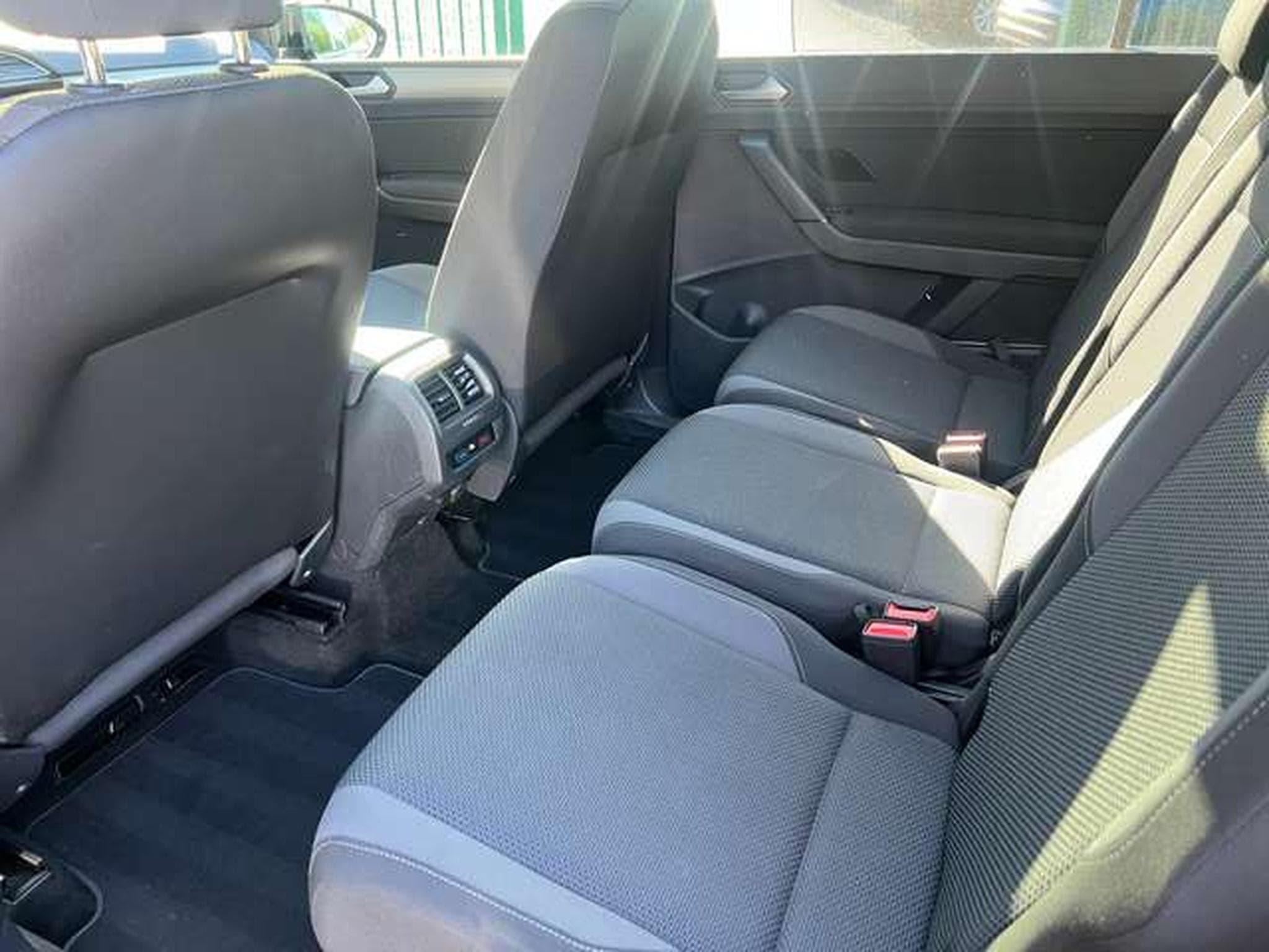 VW Touran 2.0 DIESEL 122 CV (2022) - Photo 14
