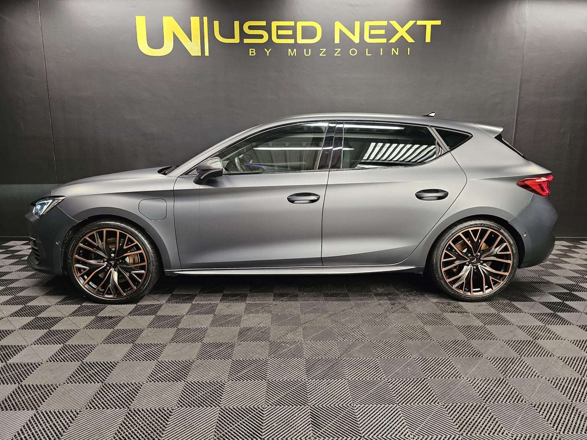 Cupra Leon VZ 1.4 PHEV 245CV MATRIX/CAMERA (2023) - Photo 4