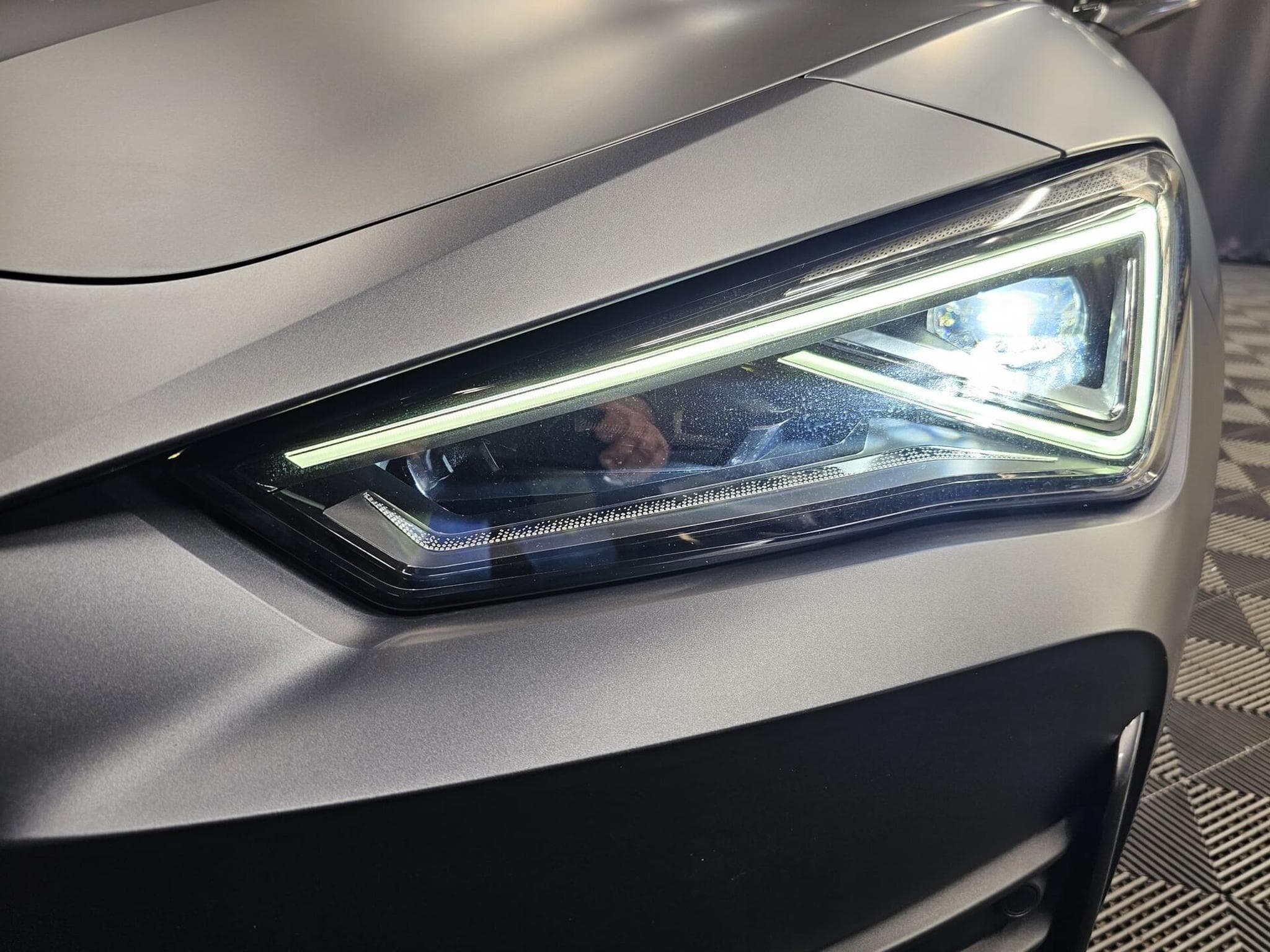 Cupra Leon VZ 1.4 PHEV 245CV MATRIX/CAMERA (2023) - Photo 6