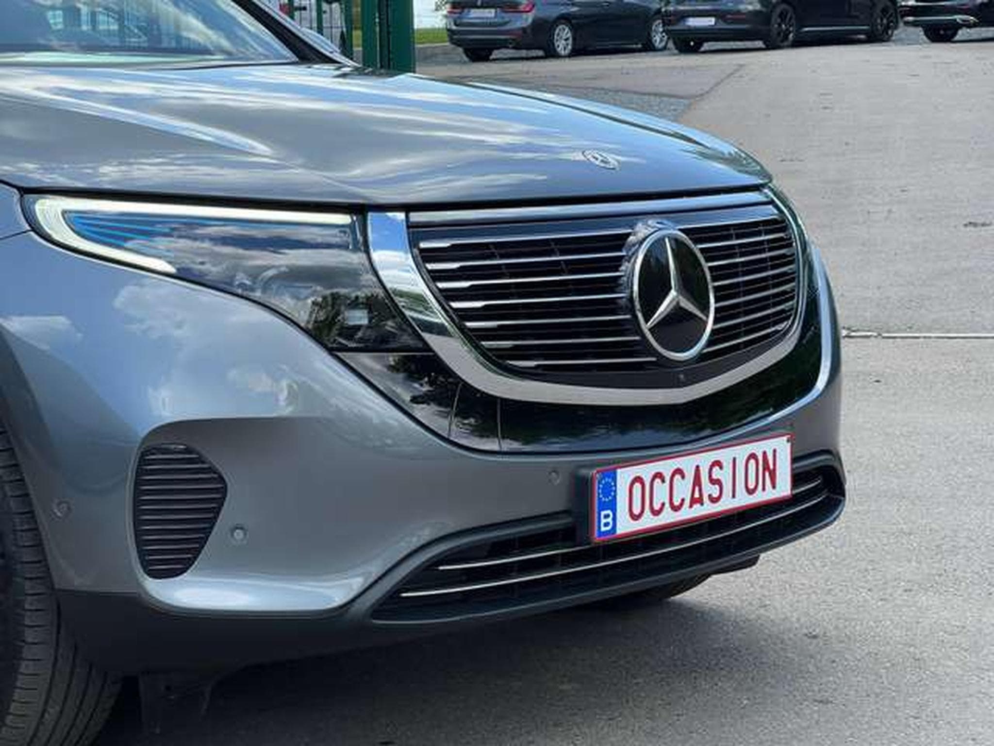 Mercedes EQC ELECTRIQUE 4-Matic BUSINESS (2022) - Photo 18