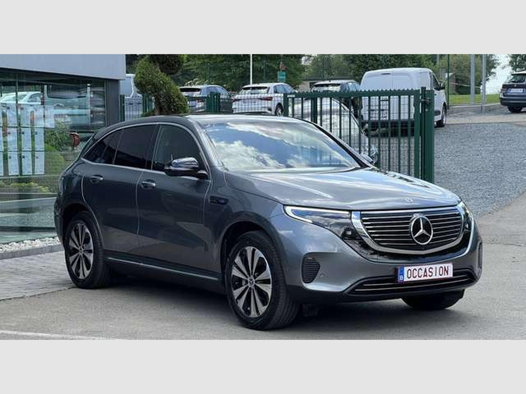 Mercedes EQC ELECTRIQUE 4-Matic BUSINESS (2022) - Photo 3