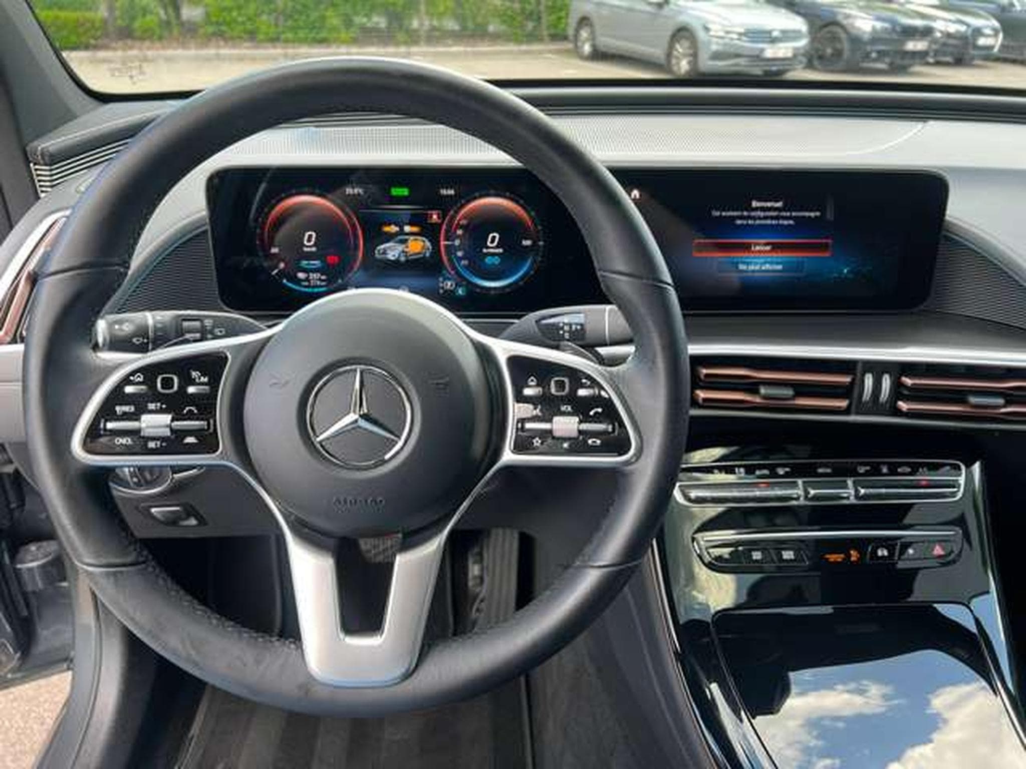 Mercedes EQC ELECTRIQUE 4-Matic BUSINESS (2022) - Photo 5