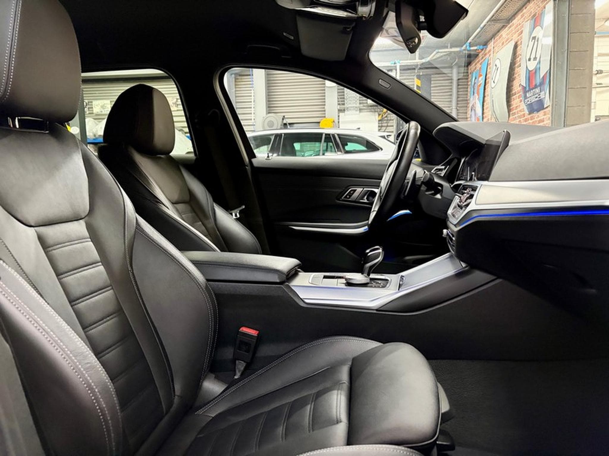 BMW 320 320dA Touring 2.0 190cv Auto xDrive M-SPORT (2022) - Foto 8