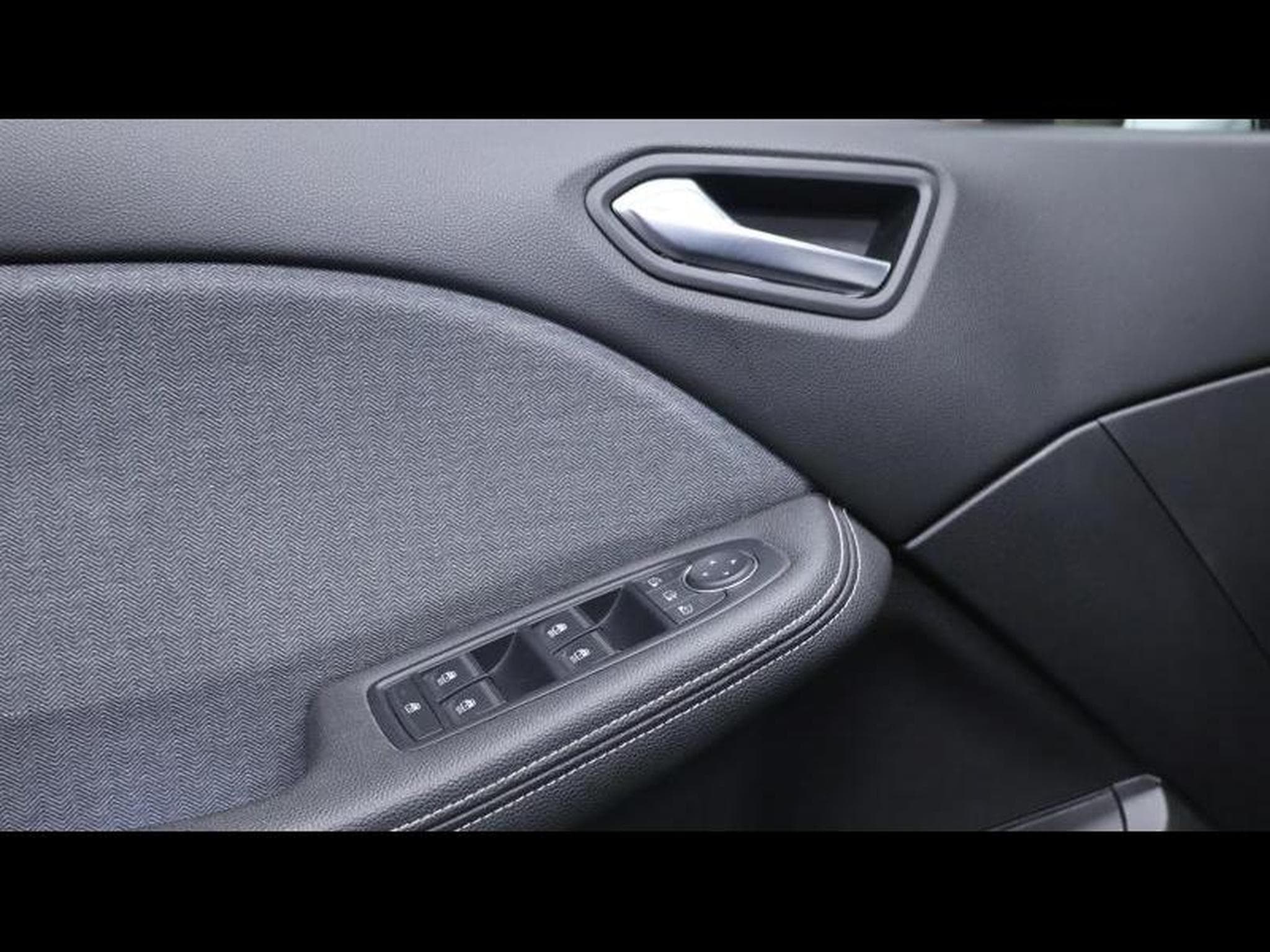Renault Clio 1.0Tce 90 Intens EDC 7 (2021) - Photo 24