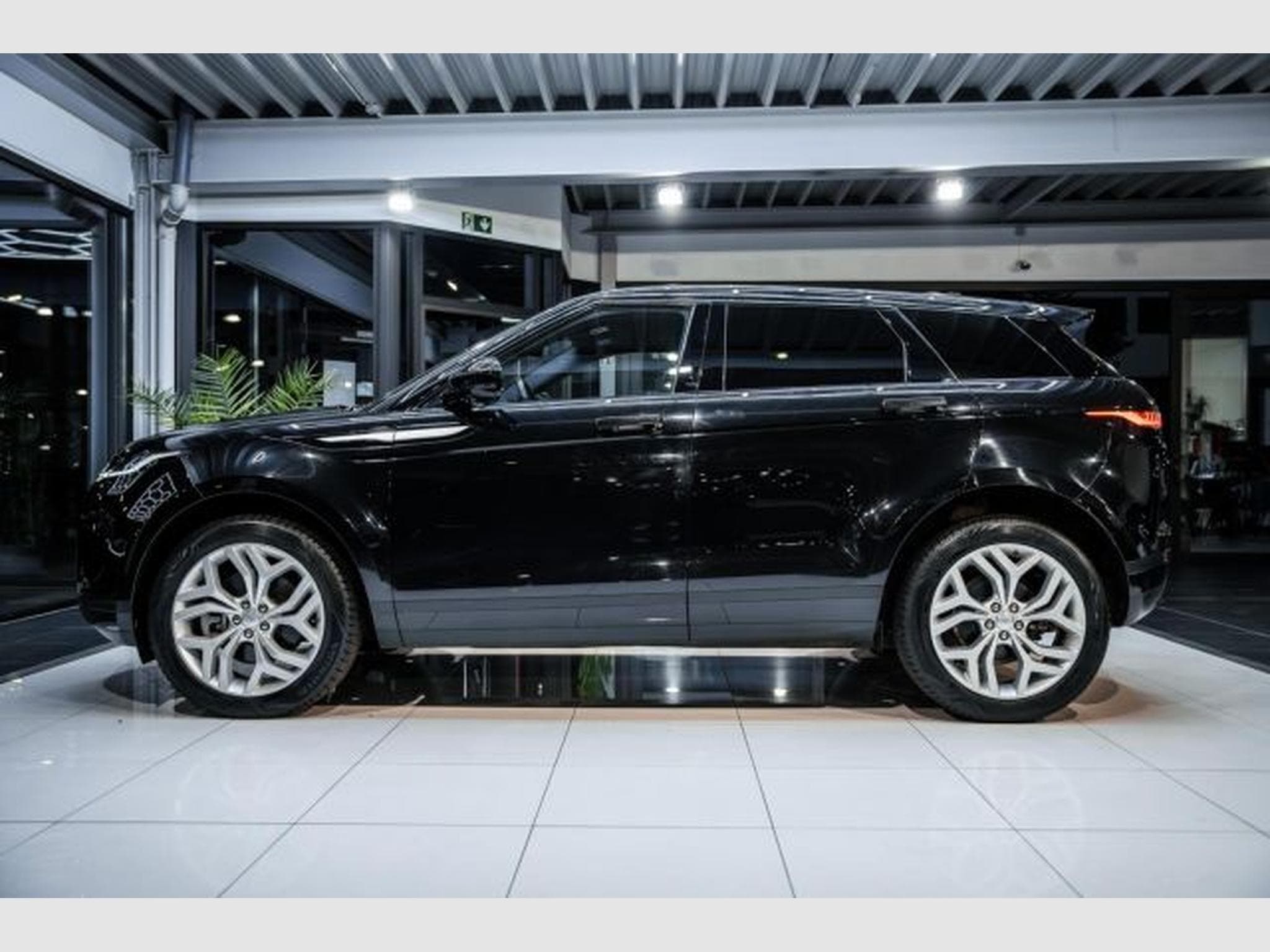 Land-Rover Range Rover Evoque Range Rover Evoque SE 2.0 D NAVI LED RFK ACC SHZ (2023) - Photo 10