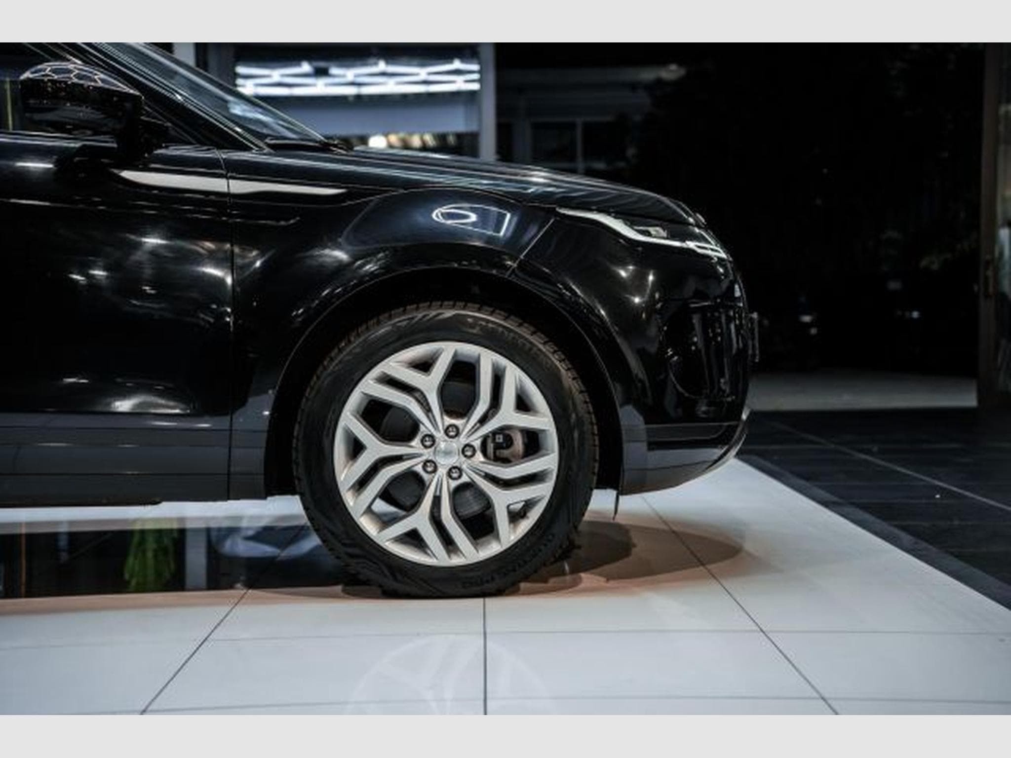 Land-Rover Range Rover Evoque Range Rover Evoque SE 2.0 D NAVI LED RFK ACC SHZ (2023) - Photo 9