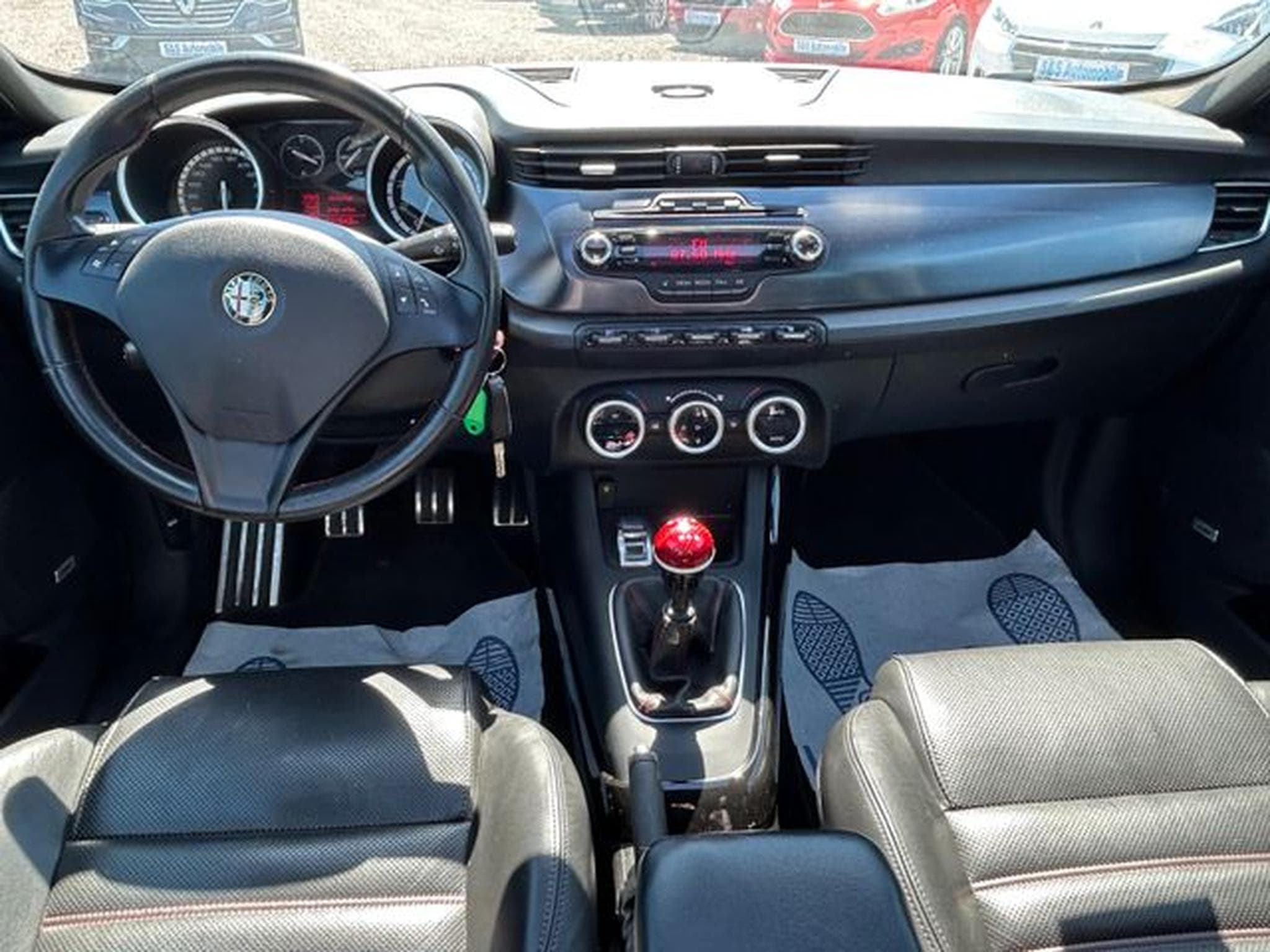 Alfa-Romeo Giulietta Giulietta Quadrifoglio Verde *Panorama*LED* (2013) - Foto 11