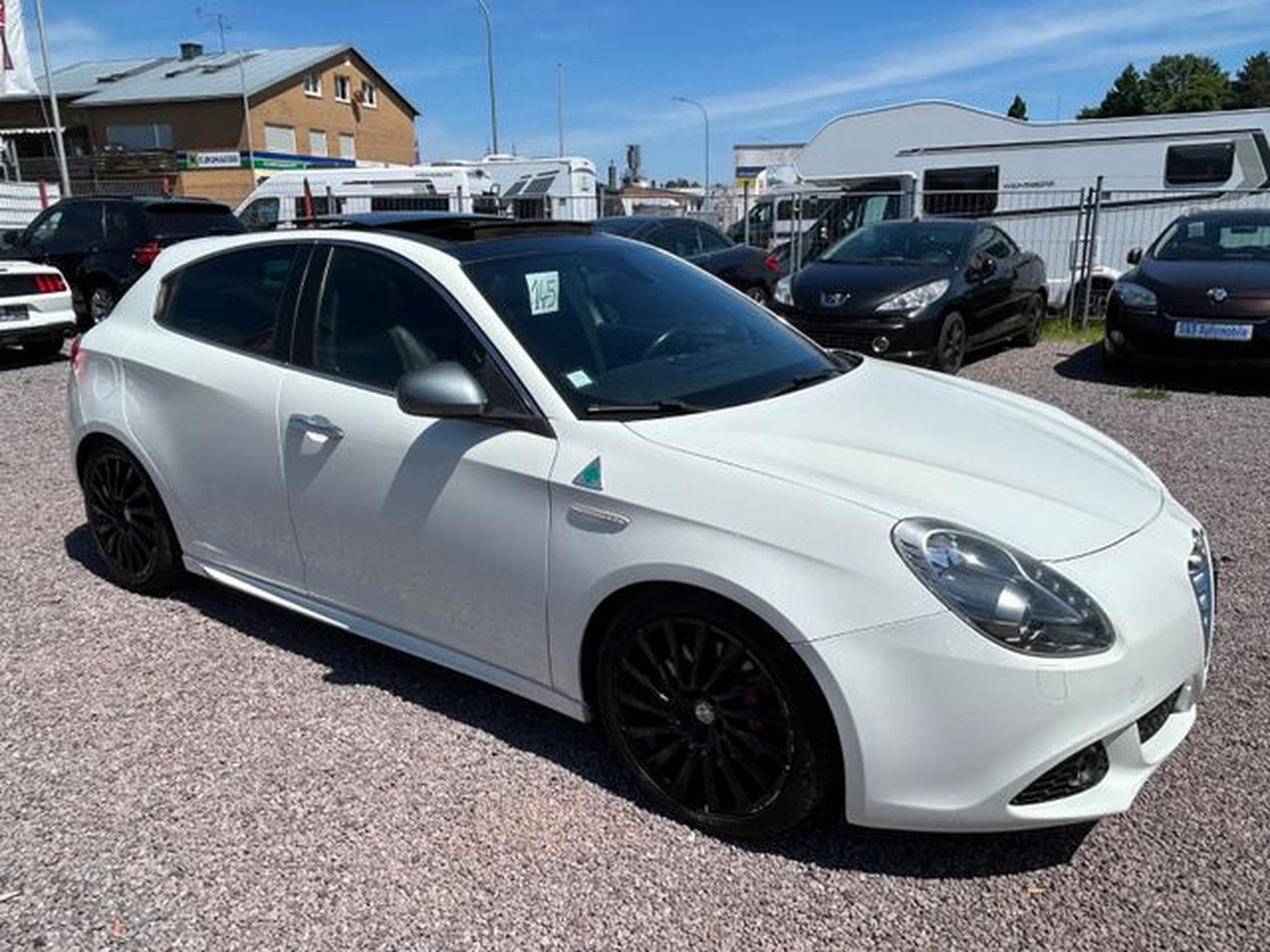 Alfa-Romeo Giulietta Giulietta Quadrifoglio Verde *Panorama*LED* (2013) - Foto 3