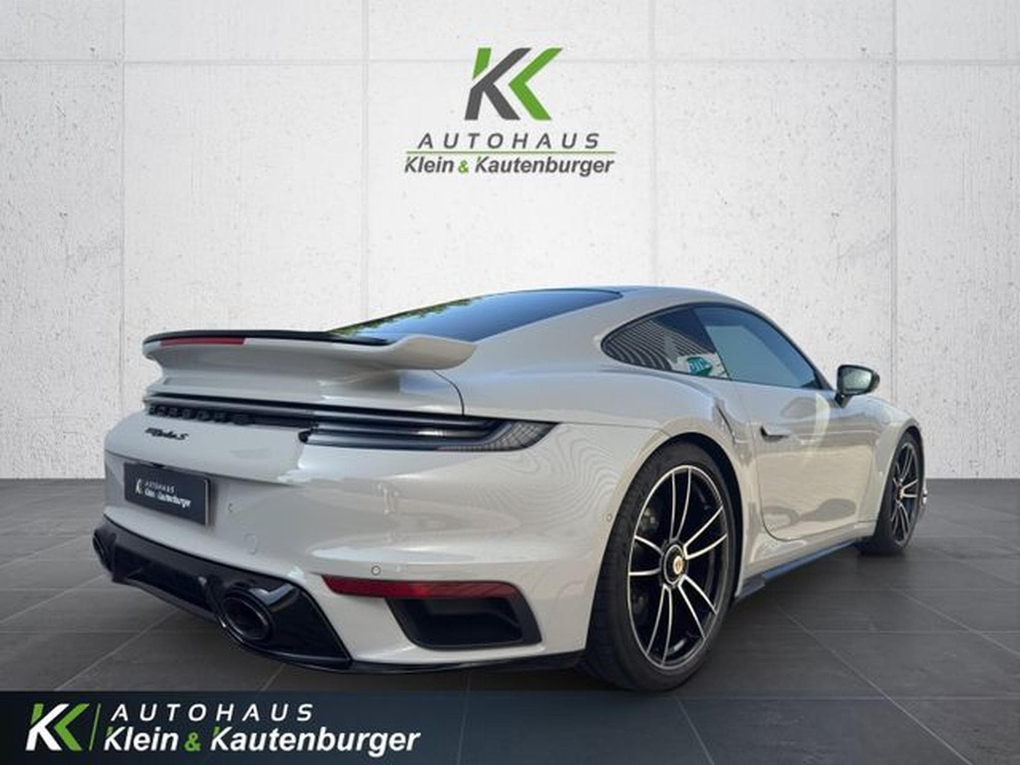 Porsche 911 911 992 TURBO S +APPROVED 06/2029+LEICHTBAU+AERO (2023) - Photo 5