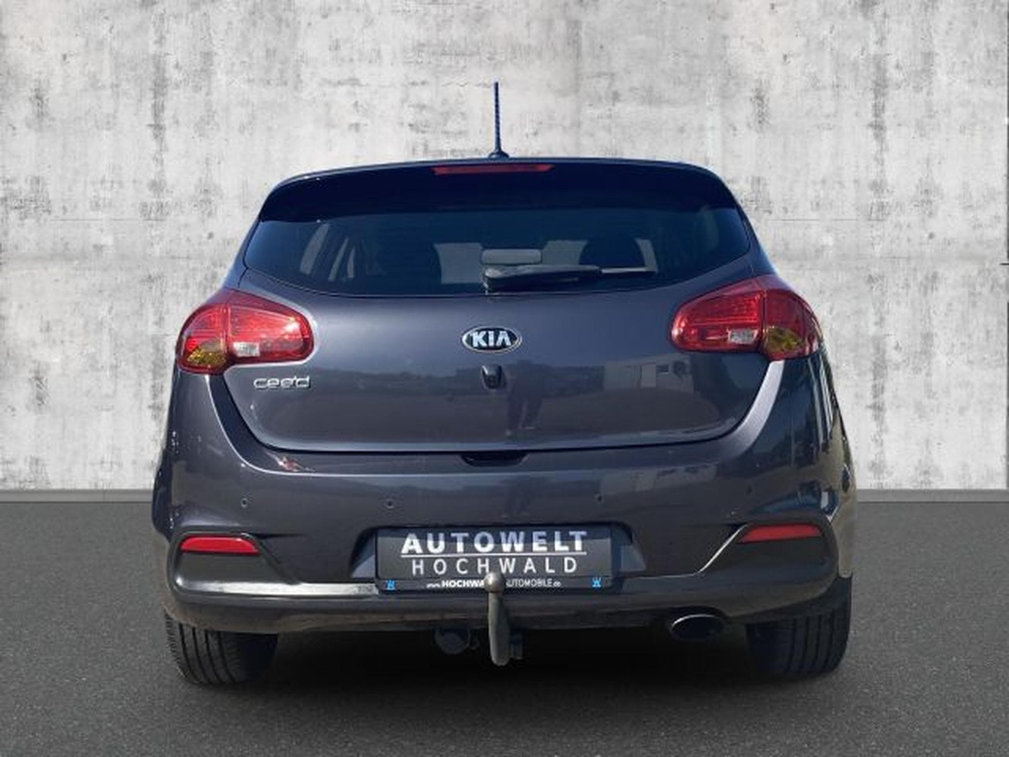 Kia Ceed Ceed 1.6 GDI Edition 7 NAVI AHK PDC RFK KLIMA (2014) - Photo 4