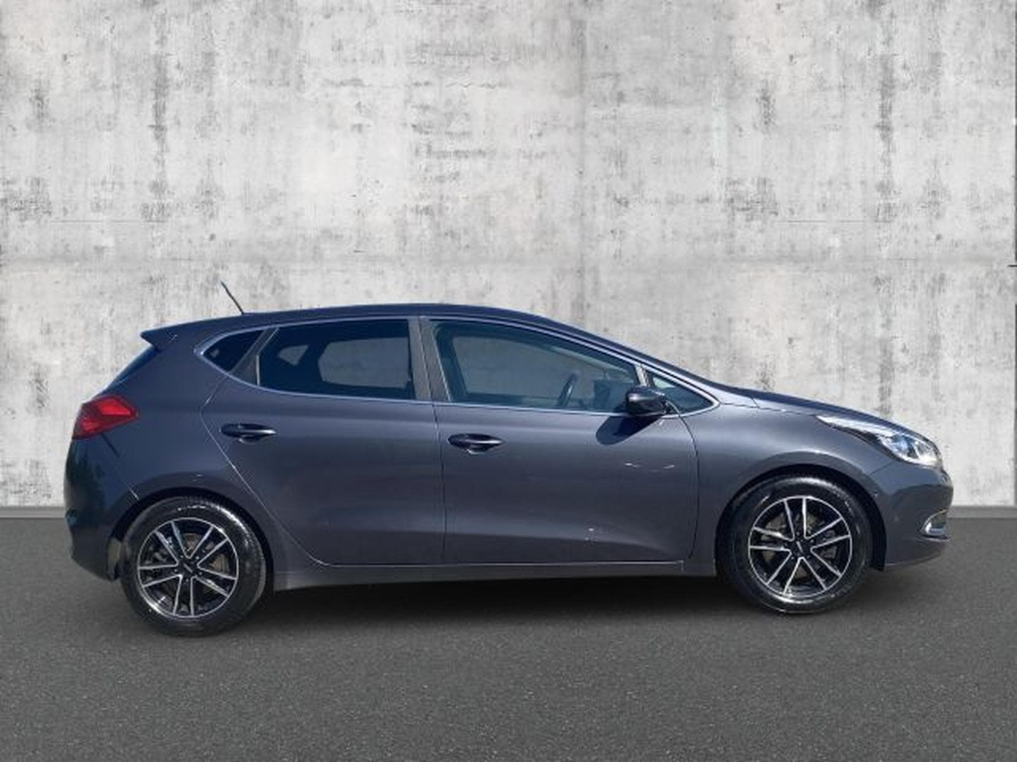 Kia Ceed Ceed 1.6 GDI Edition 7 NAVI AHK PDC RFK KLIMA (2014) - Photo 6
