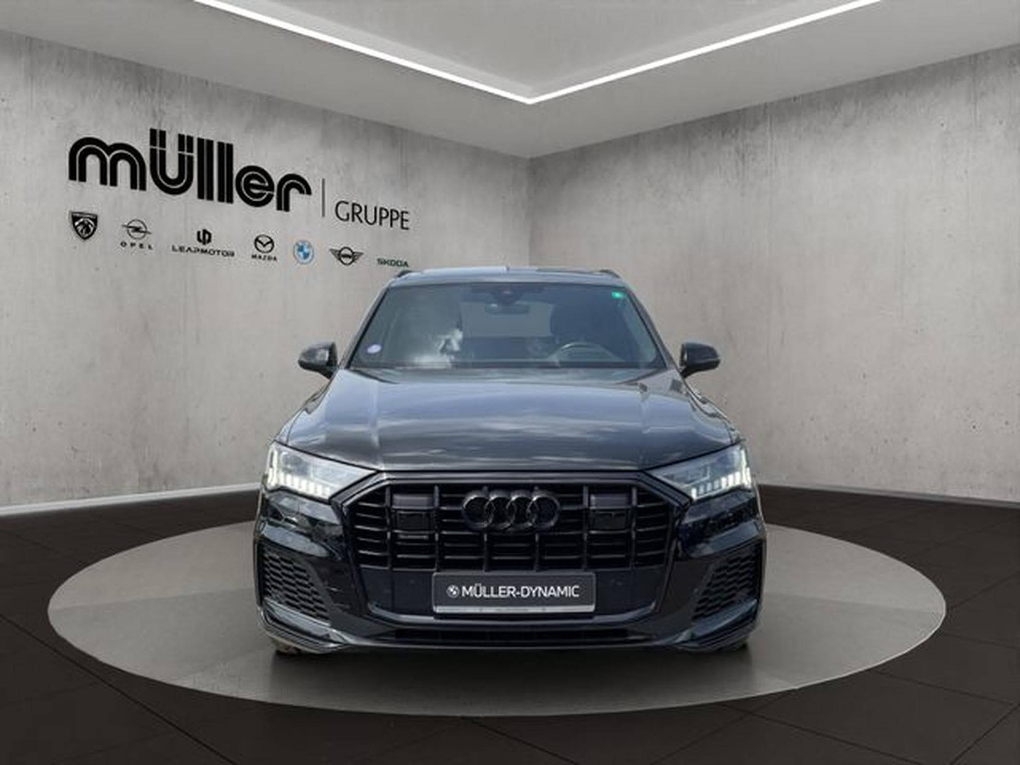Audi Q7 Q7 55 TFSI quattro competition (2022) - Photo 2