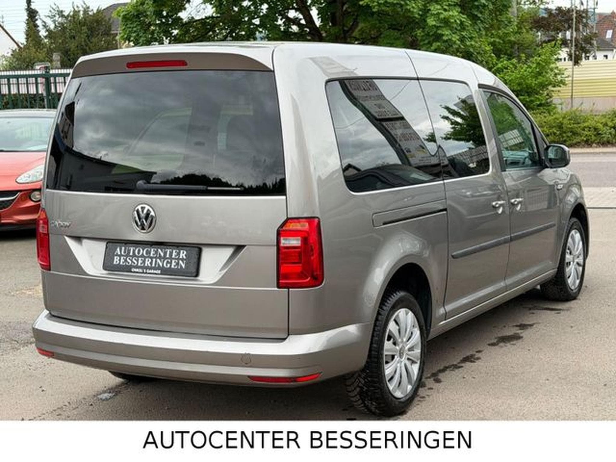 VW Caddy Caddy Maxi BMT *AUS 1.HAND*DSG*KLIMA*NAVI* (2020) - Photo 3