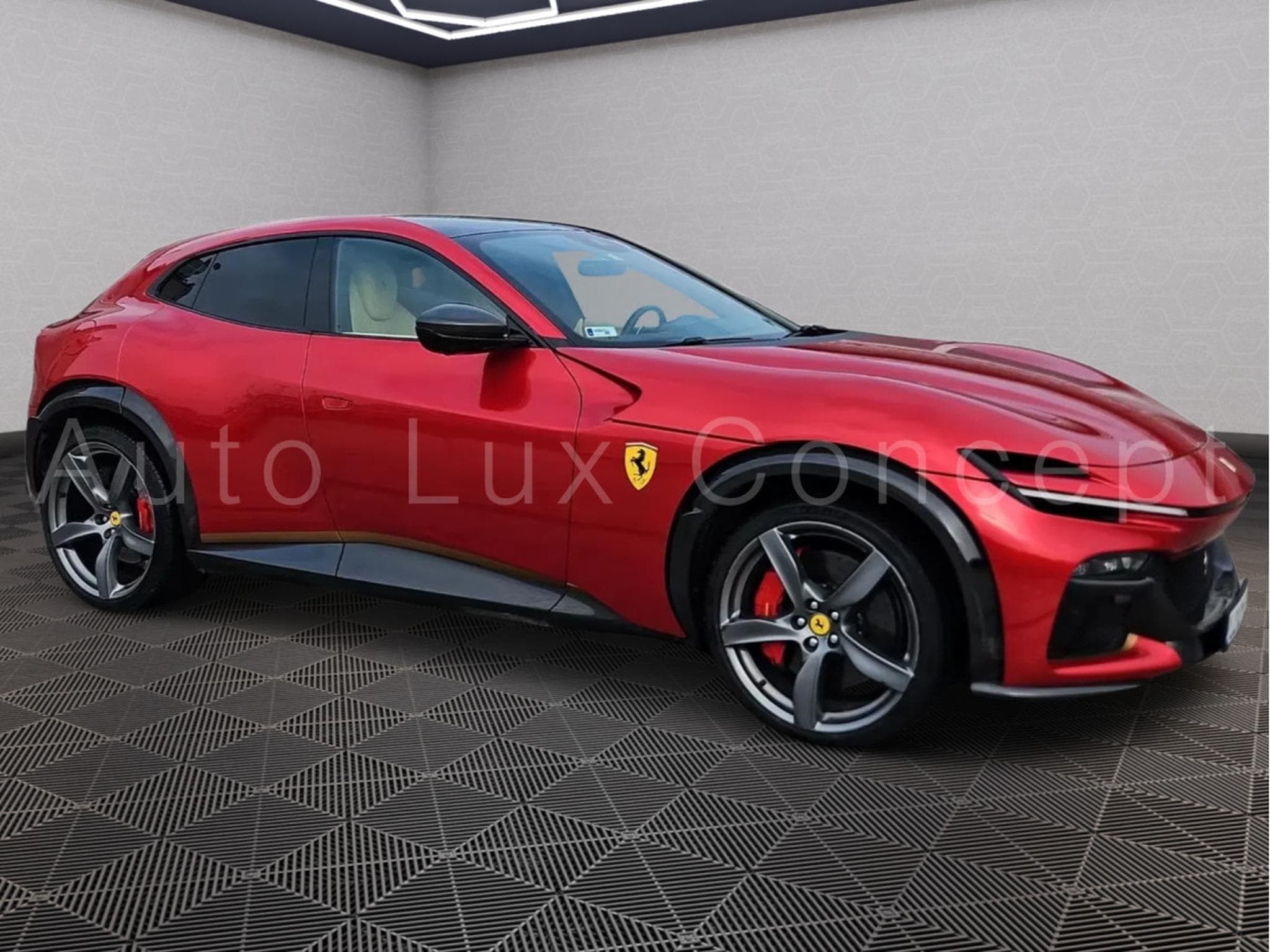 Ferrari Purosangue Rosso Magma (2023) - Photo 13