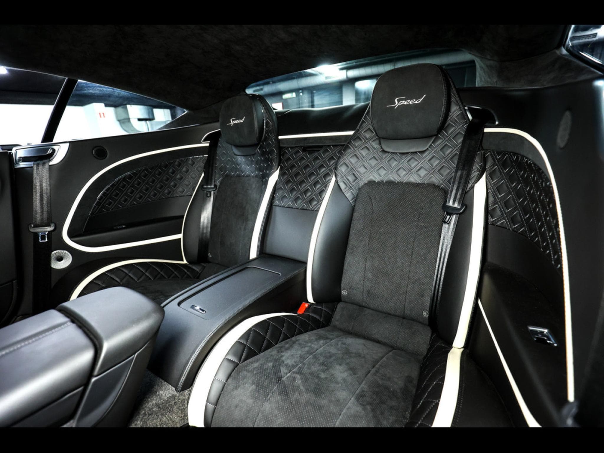 Bentley Continental GT Speed III W12 COUPE (659 CH) – BLACKLINE SPECIFICATION – CAP (2022) - Foto 15