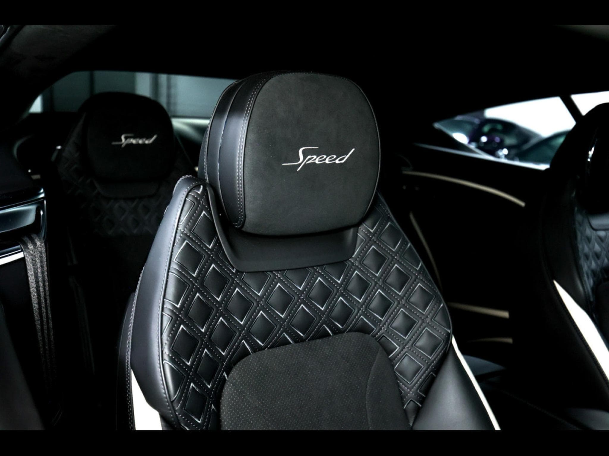 Bentley Continental GT GT III W12 COUPE (659 CH) – BLACKLINE SPECIFICATION – CAPRIS (2022) - Foto 18