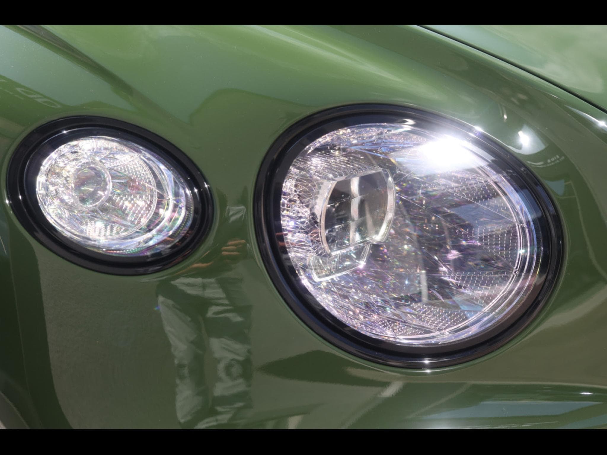 Bentley Continental GT III S V8 COUPE – BRITISH RACING GREEN 4 - CARBON EXTERIOR PA (2023) - Foto 23