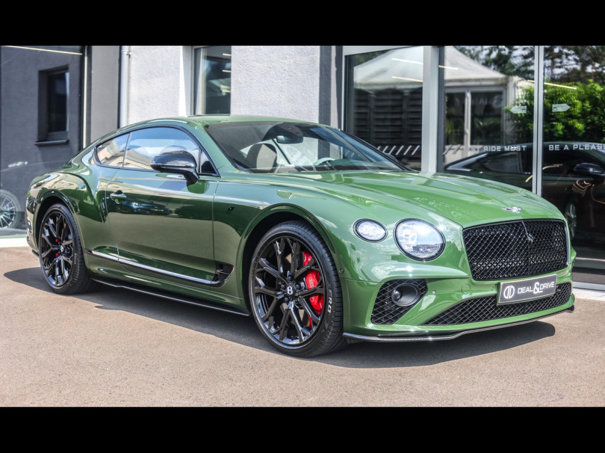 Bentley Continental GT III S V8 COUPE – BRITISH RACING GREEN 4 - CARBON EXTERIOR PA (2023) - Foto 6