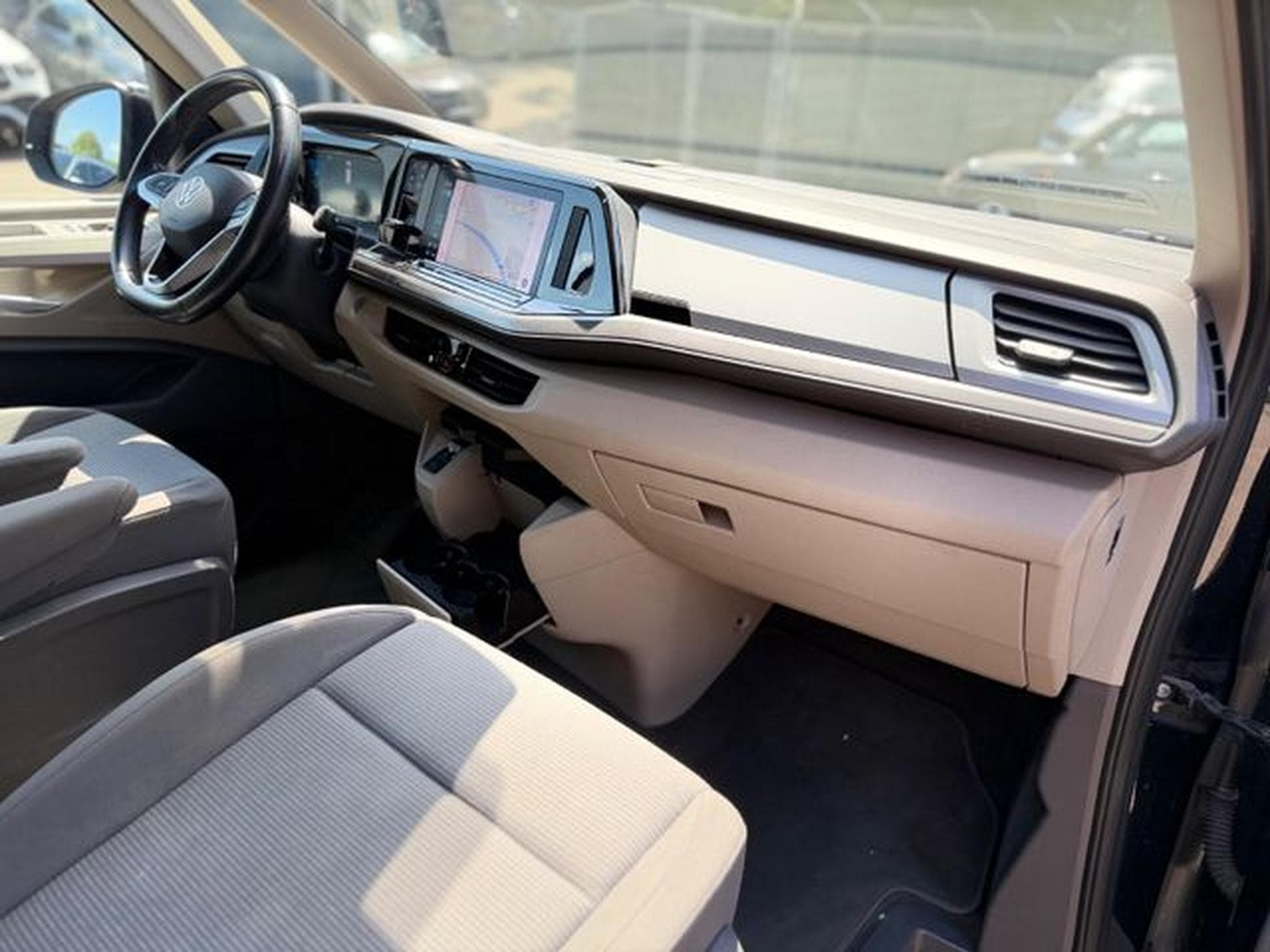 VW T7 T7 MULTIVAN*AUT.*2XSCHIEBETÜREN*AHK*LED*7.SITZER (2022) - Photo 15