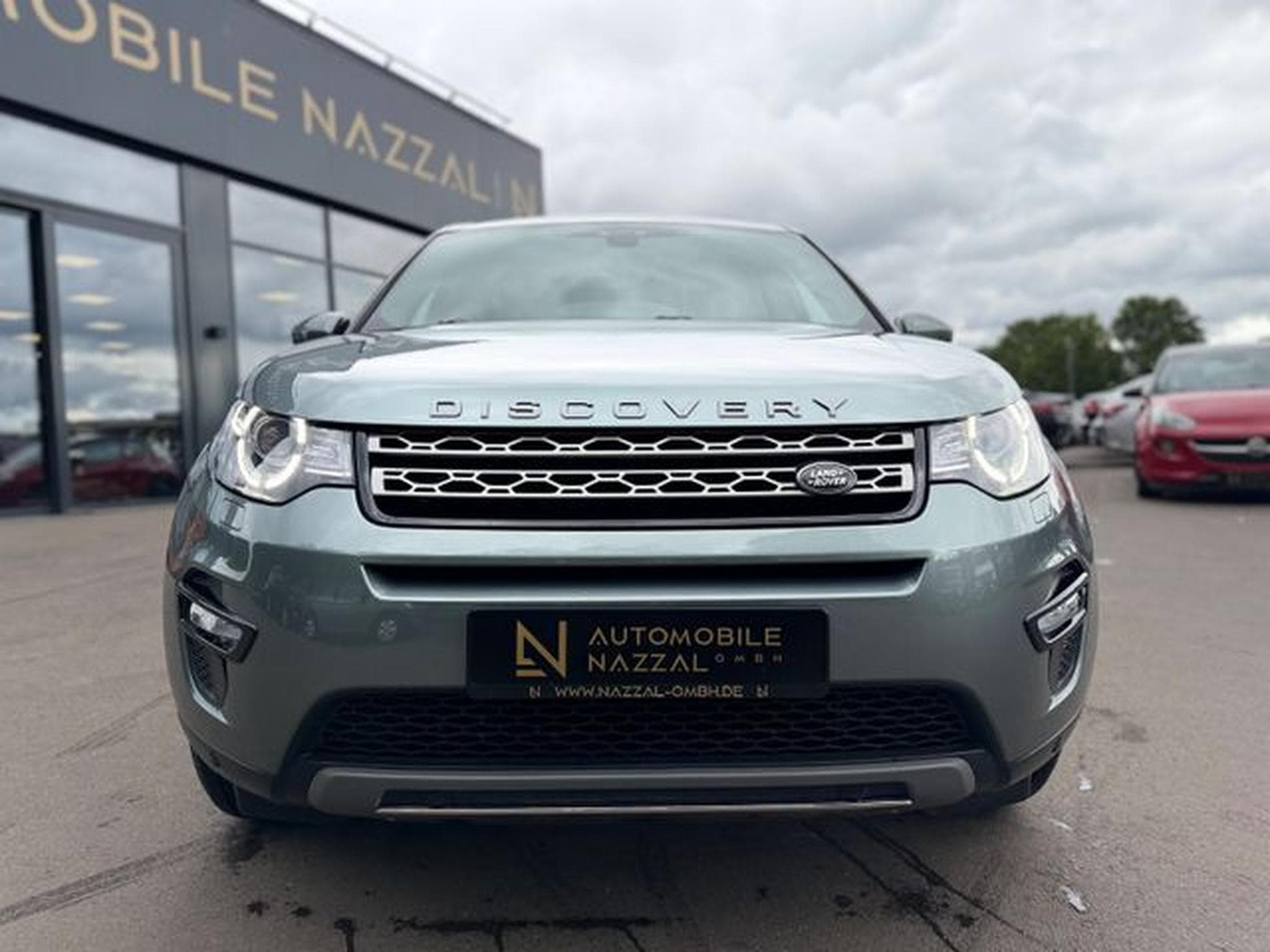 Land-Rover Discovery DISCOVERY SPORT SE AWD*AUT*XENON*AHK*NAVI*MERIDA (2015) - Foto 3