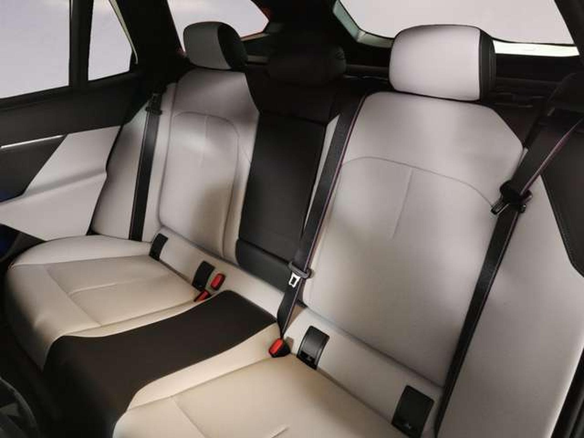 BMW M5 Touring DAB LED Pano.Dach RFK Komfortzg. (2025) - Photo 8