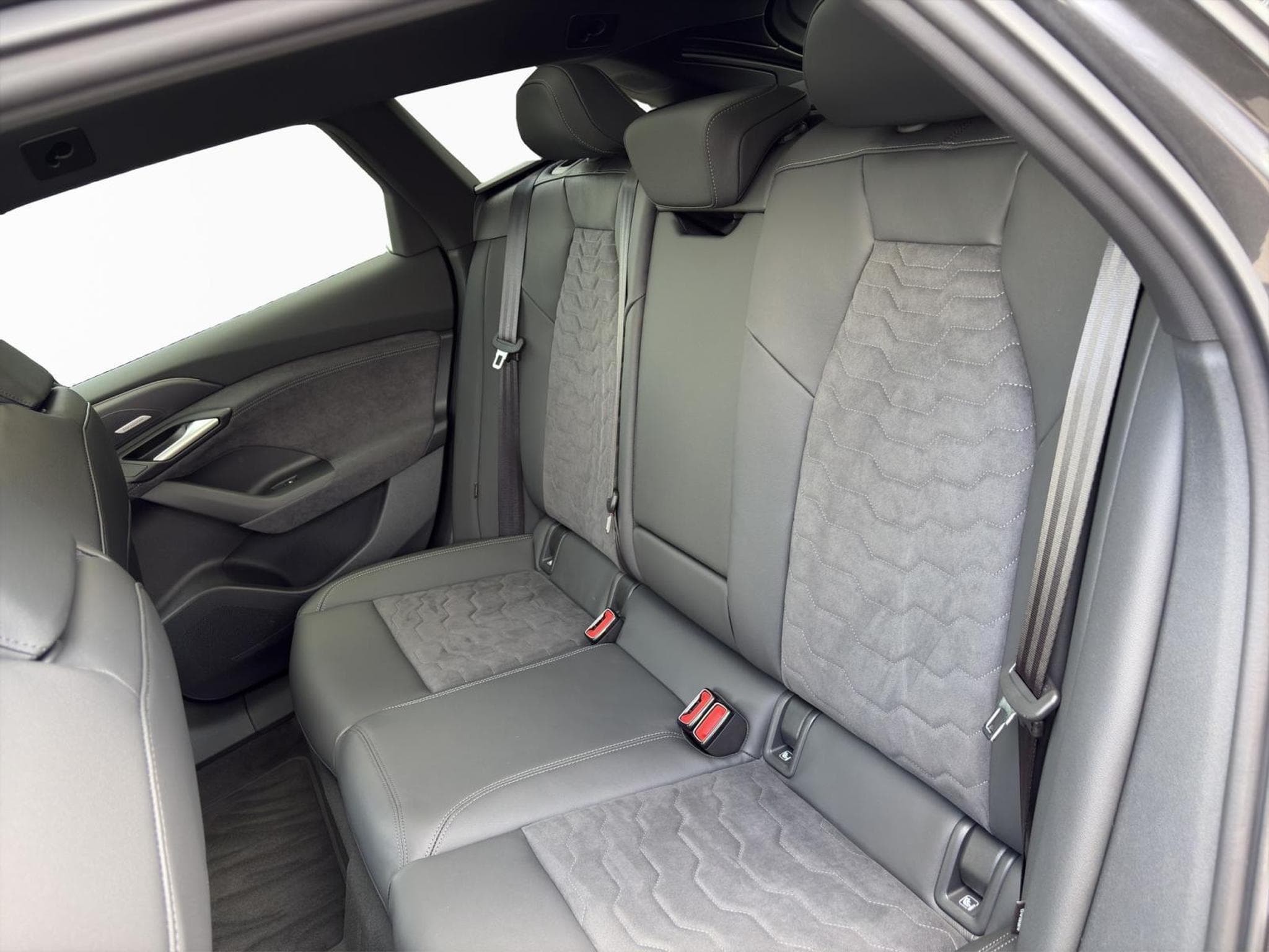 Audi A6 Avant e-tron performance (2026) - Foto 15