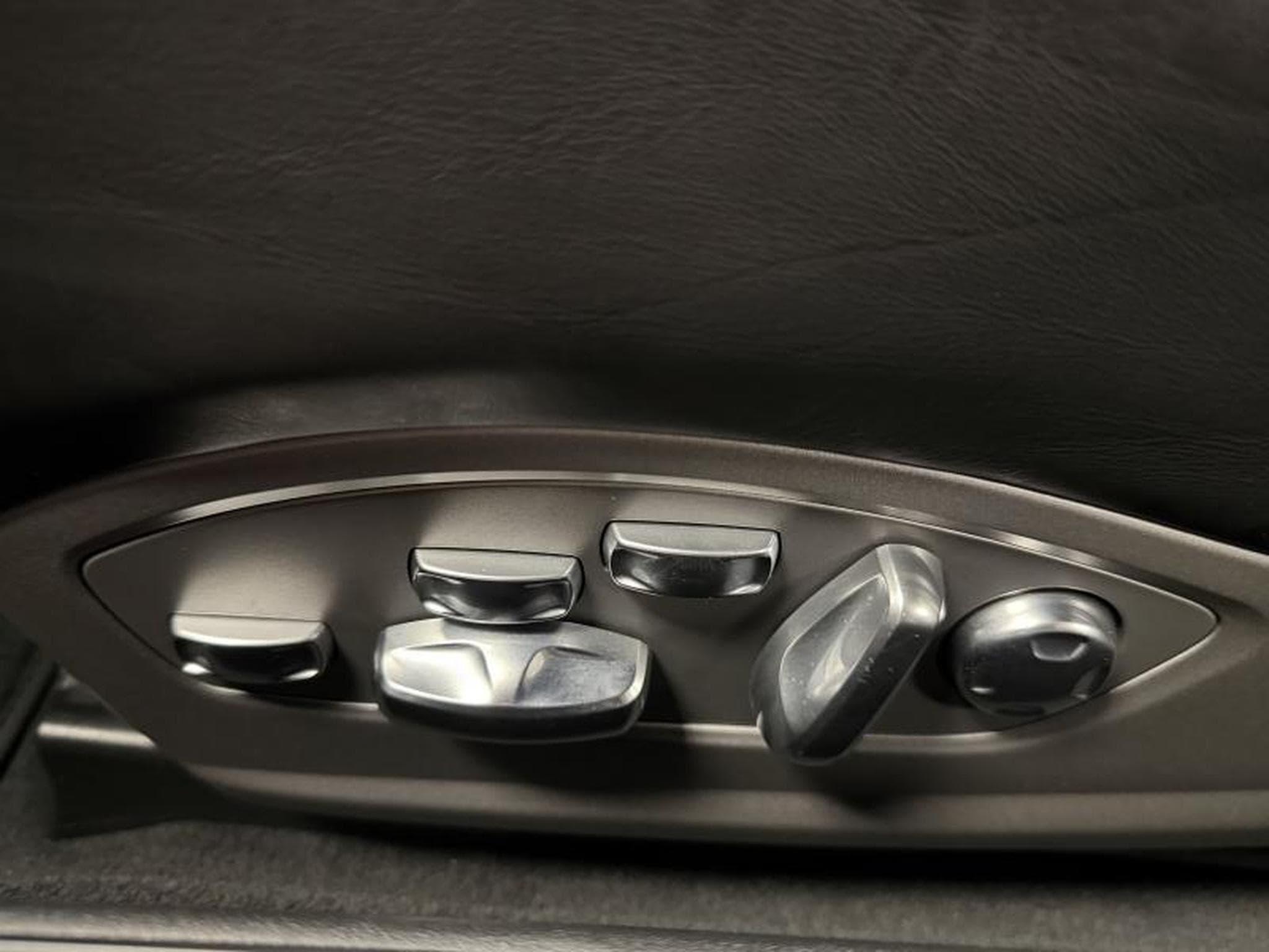 Porsche Boxster 718 SPYDER (2021) - Photo 12